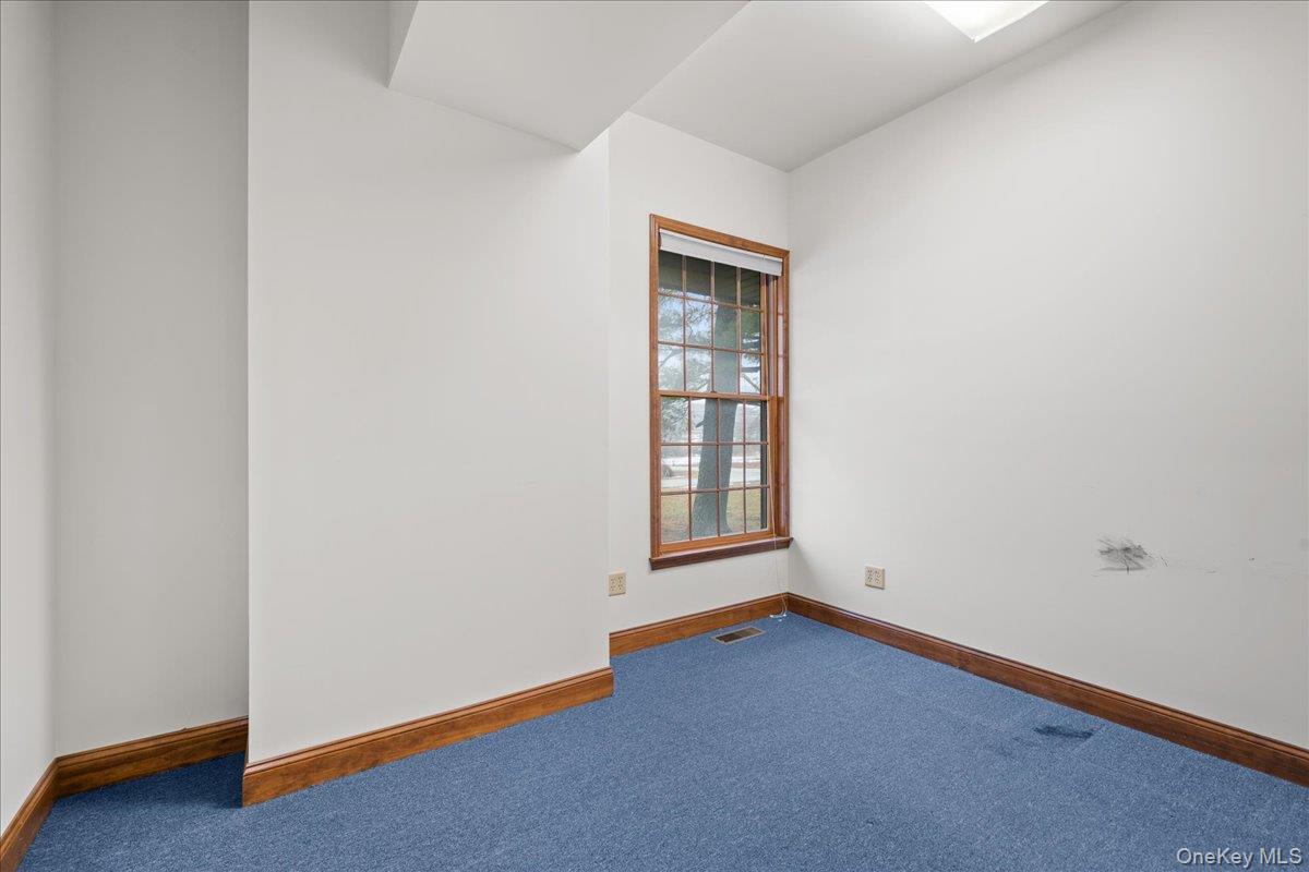 #18 photo, 100 Egbertson Road, Campbell Hall , NY 10916