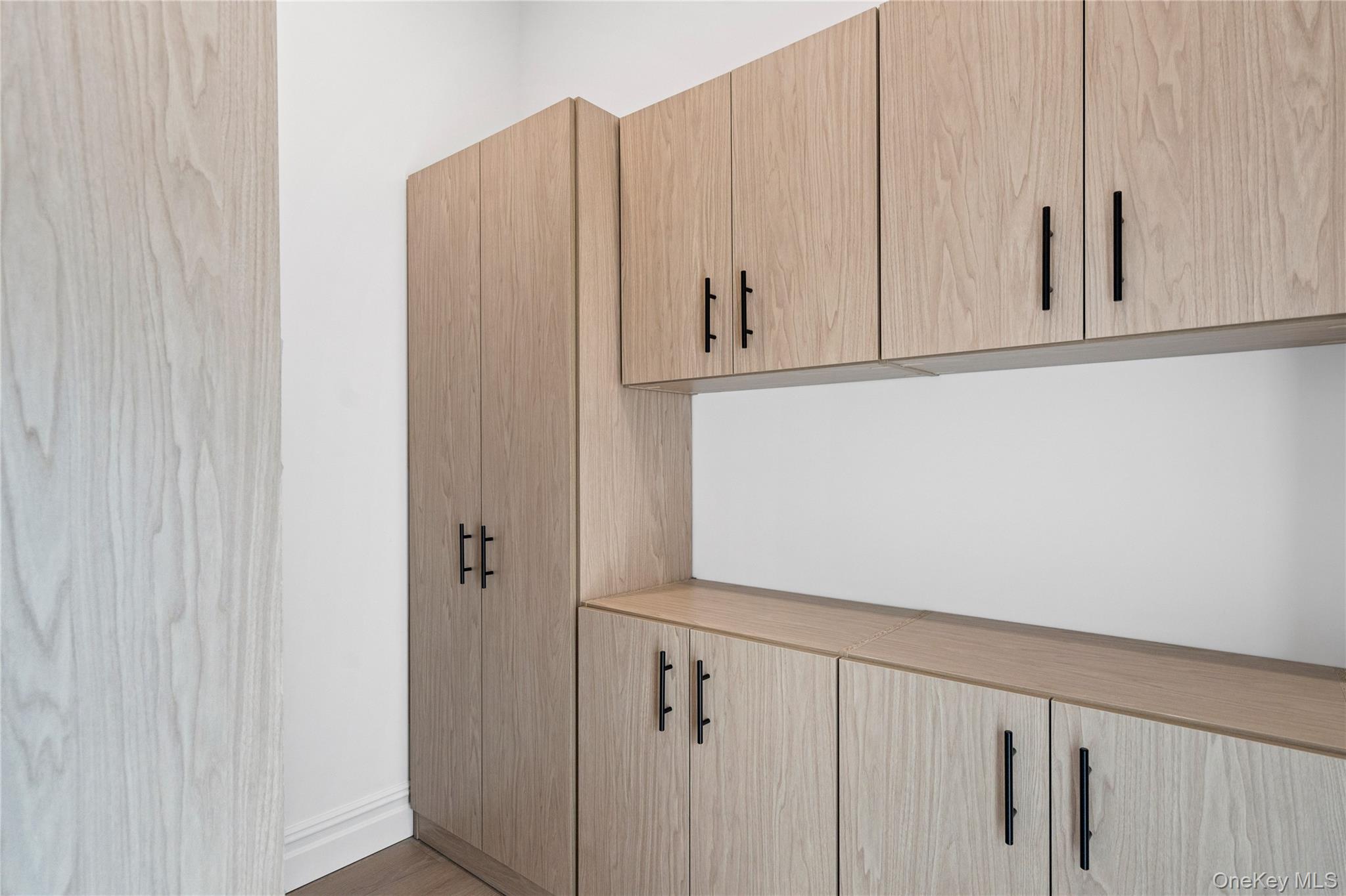 #12 photo, 22 Wenwood Drive, Нассау ‖ Brookville , NY 11545