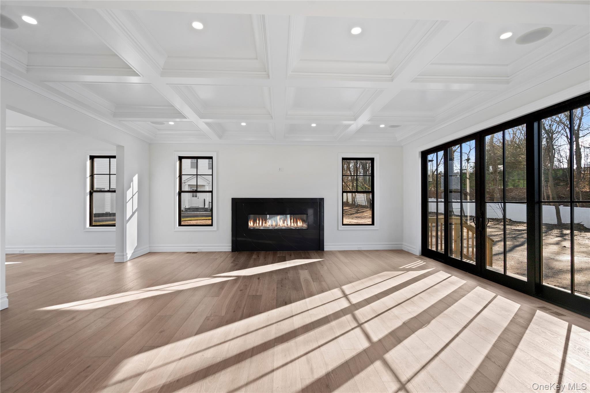 #20 photo, 22 Wenwood Drive, Нассау ‖ Brookville , NY 11545