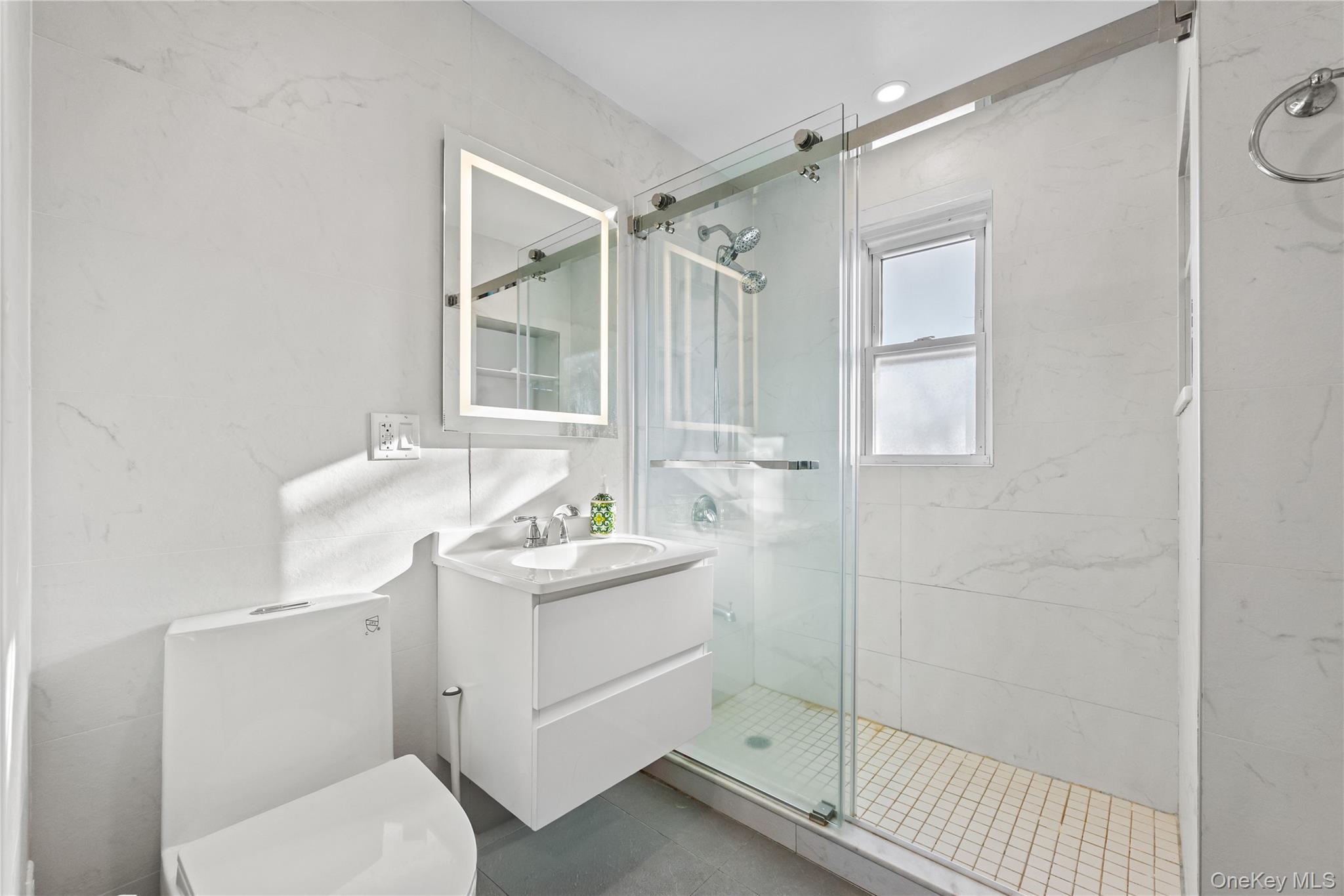 #12 photo, 59-41 156th Street, কুইন্‌স Flushing , NY 11355