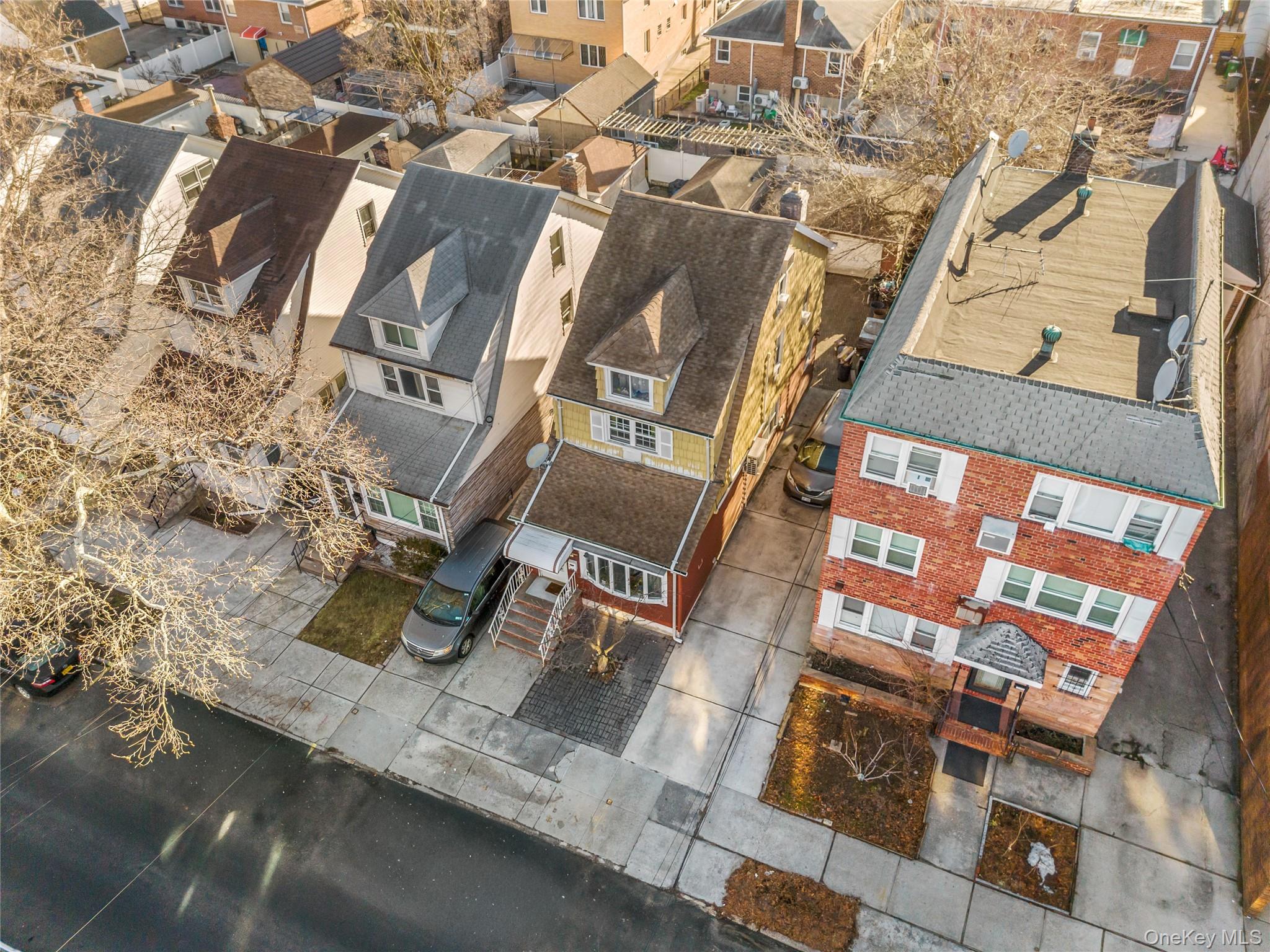 #19 photo, 59-41 156th Street, কুইন্‌স Flushing , NY 11355