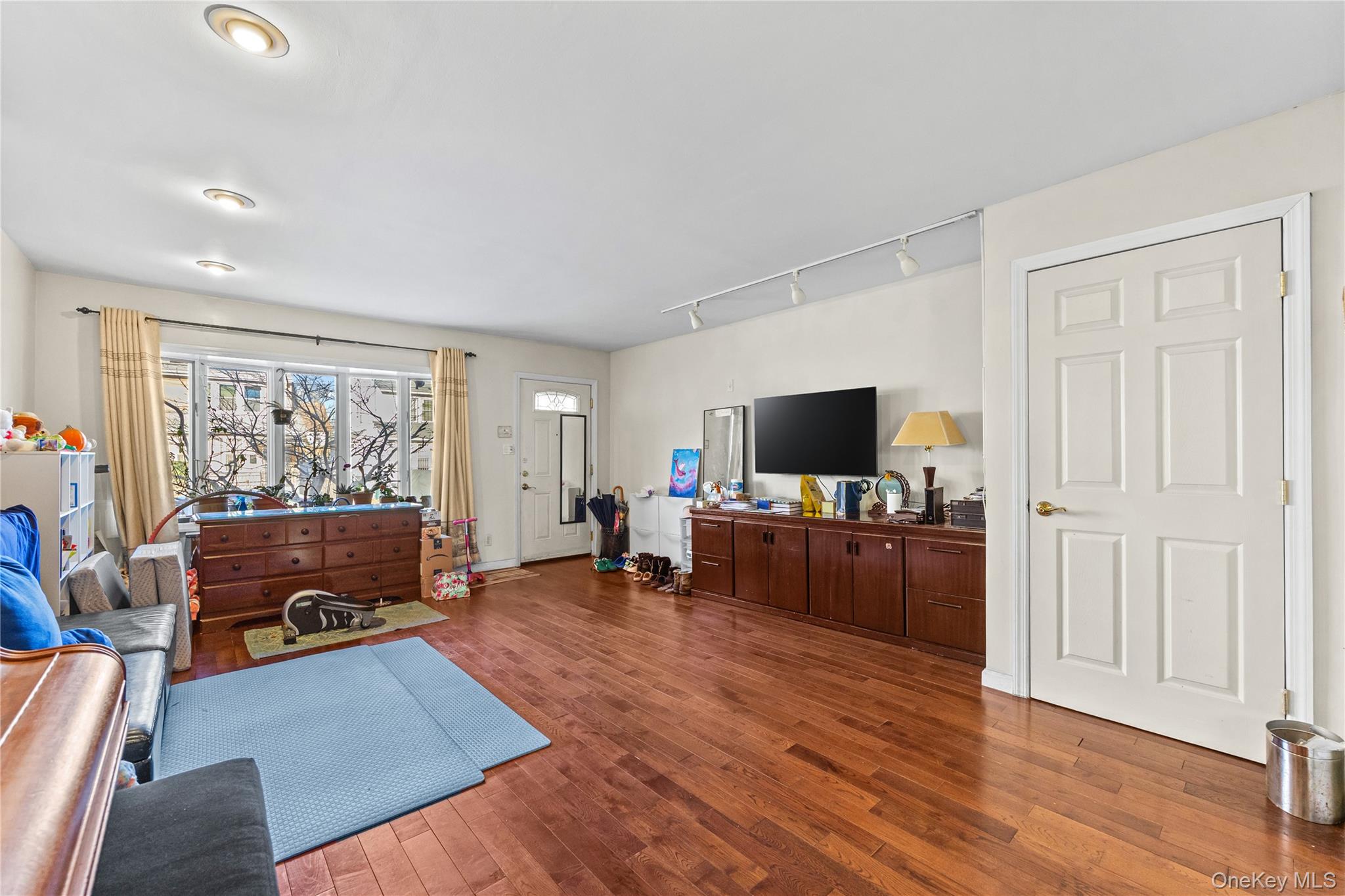 #3 photo, 59-41 156th Street, কুইন্‌স Flushing , NY 11355