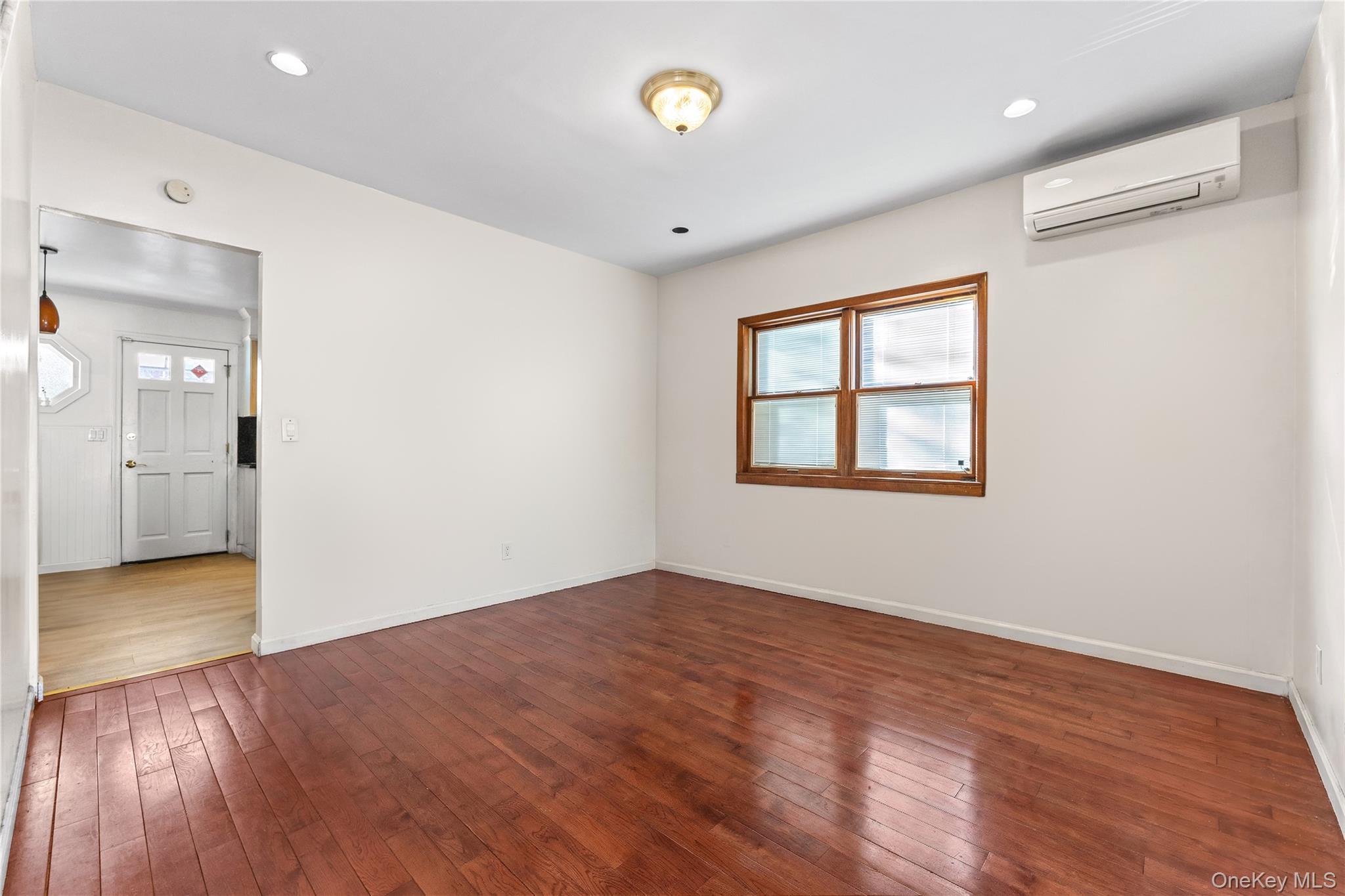 #9 photo, 59-41 156th Street, কুইন্‌স Flushing , NY 11355