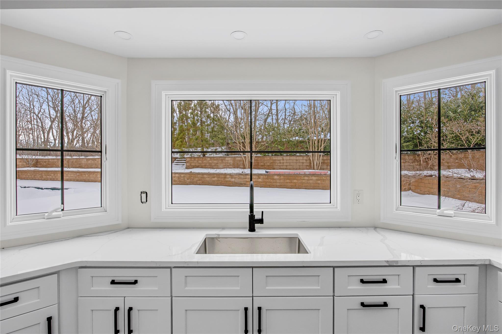 #13 photo, 120 Peninsula Drive, Port Jefferson , NY 11777