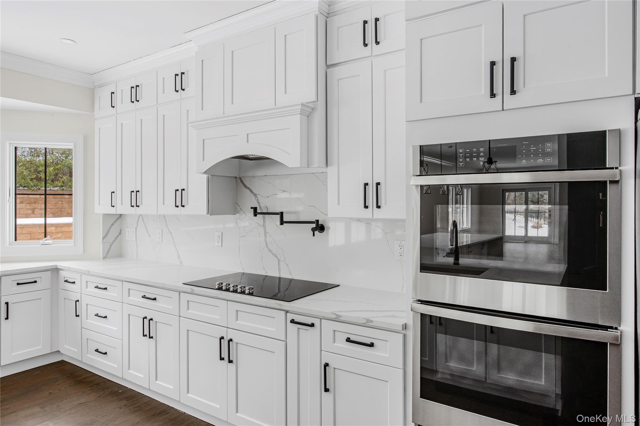 #15 photo, 120 Peninsula Drive, Port Jefferson , NY 11777