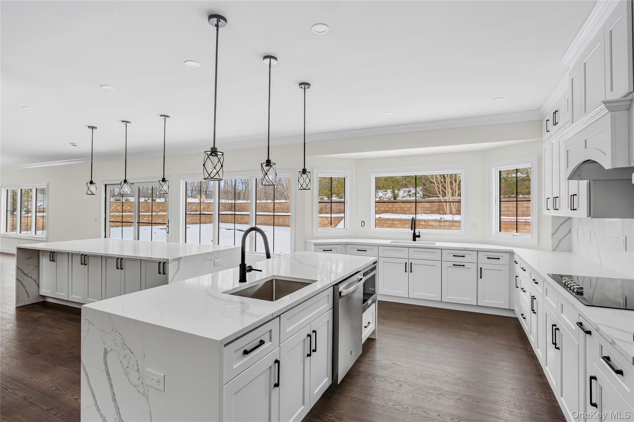 #9 photo, 120 Peninsula Drive, Port Jefferson , NY 11777