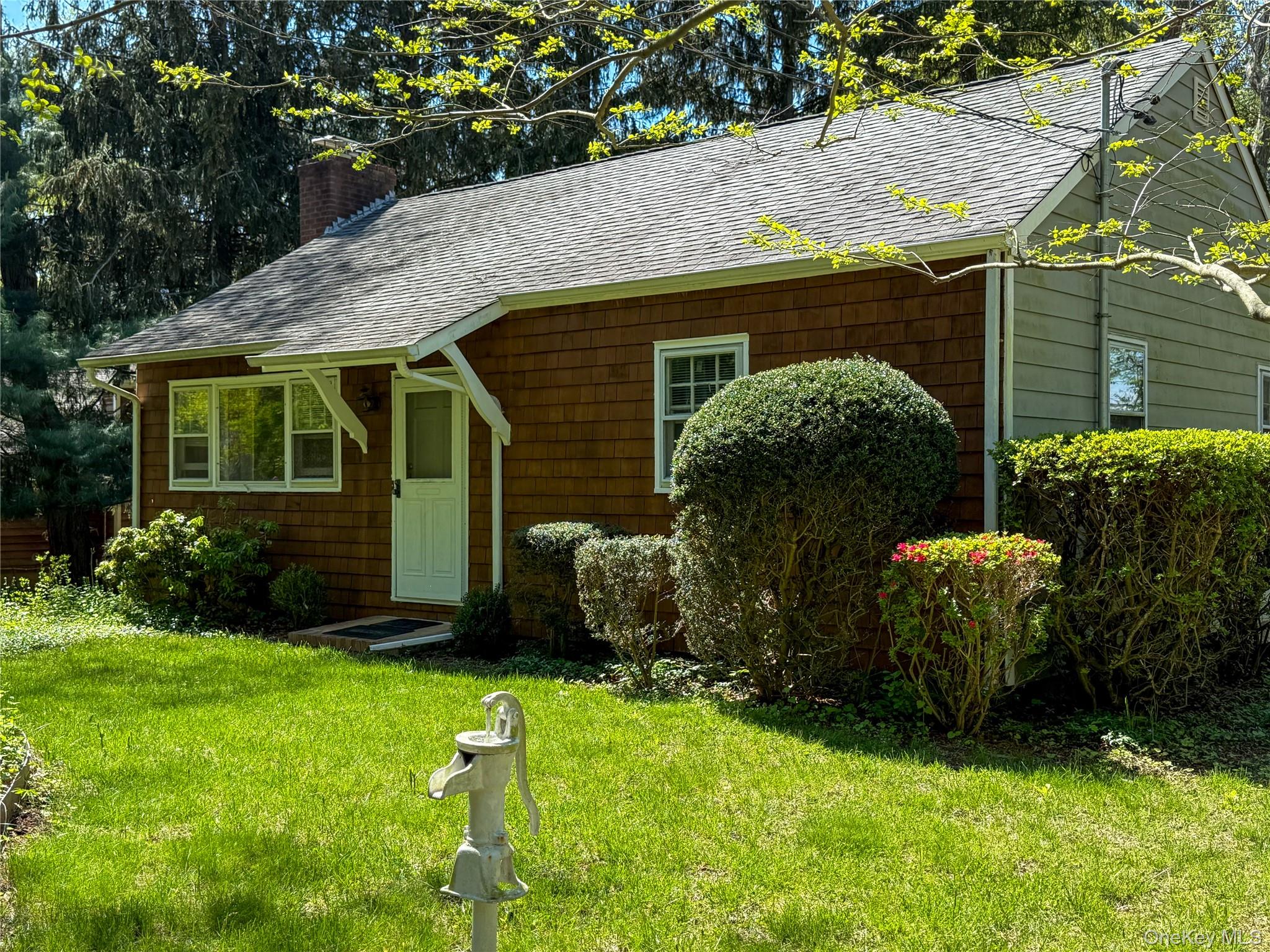 #2 photo, 8415 Soundview Avenue, सफ़ोक काउंटी Southold , NY 11971