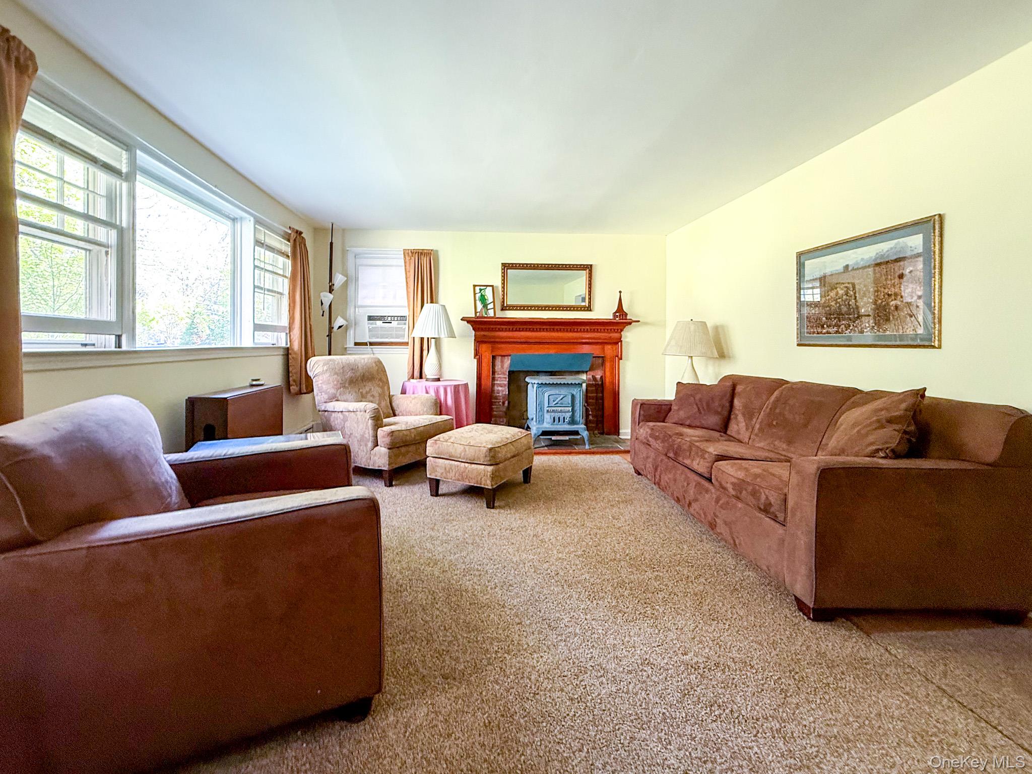 #3 photo, 8415 Soundview Avenue, सफ़ोक काउंटी Southold , NY 11971