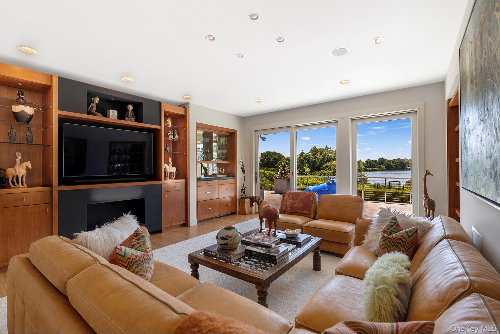 #7 photo, 316 Deerfield Road, सफ़ोक काउंटी Water Mill , NY 11976