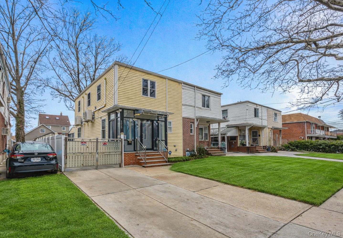 #1 photo, 5020 Clearview Expressway, Куинс ‖ Oakland Gardens , NY 11364