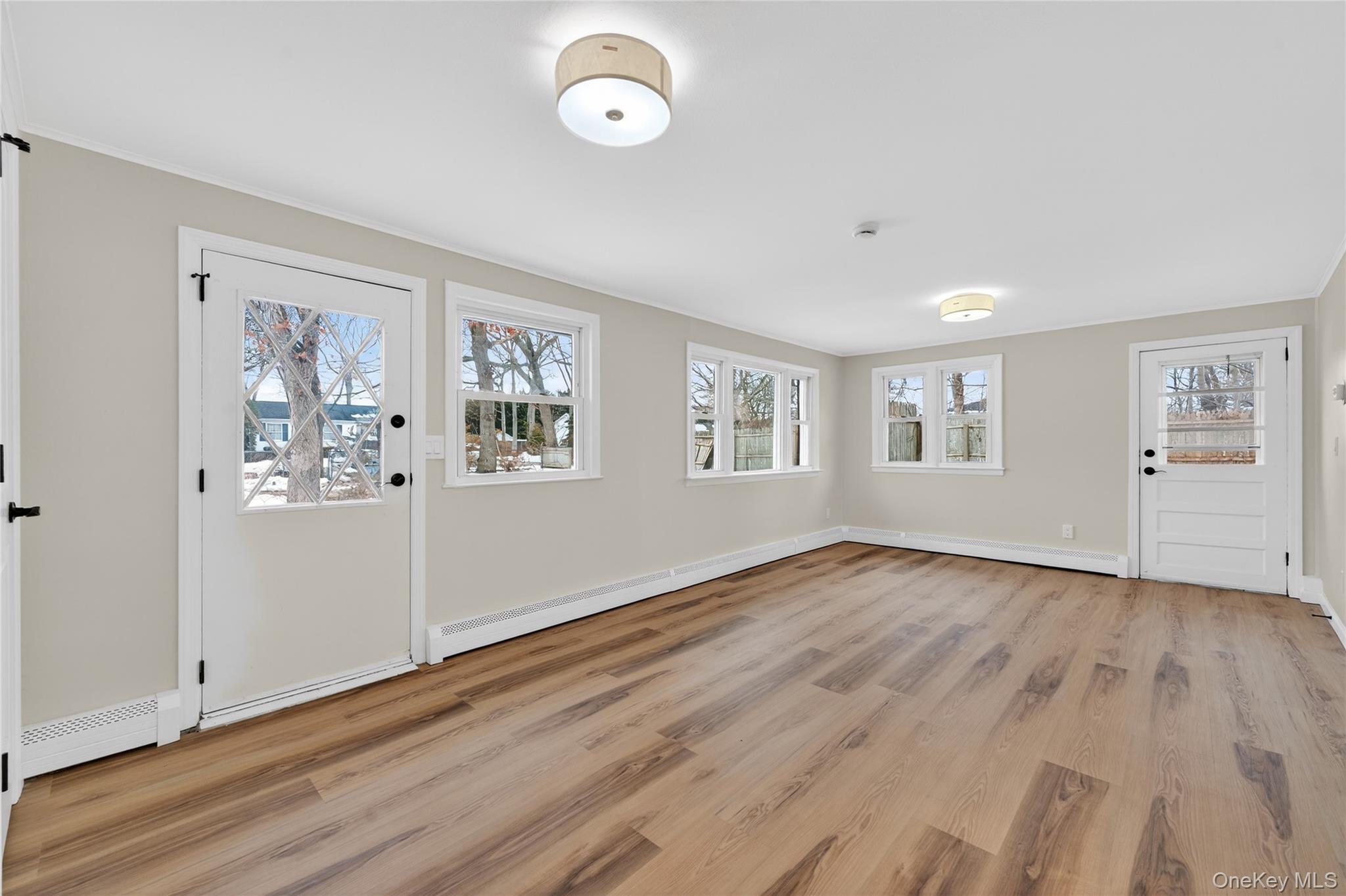 #3 photo, Mastic, सफ़ोक काउंटी Mastic , NY 11950