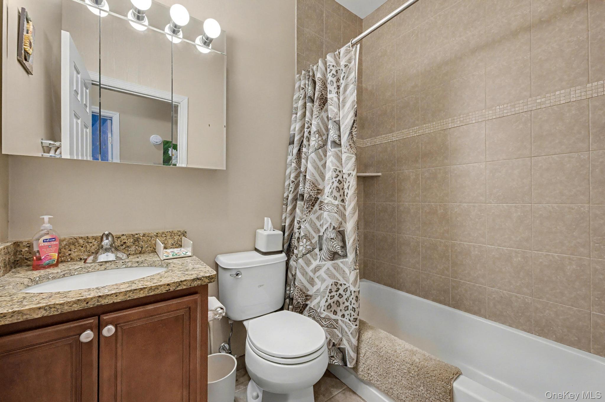 #14 photo, 394 Spring Drive, East Meadow , NY 11554