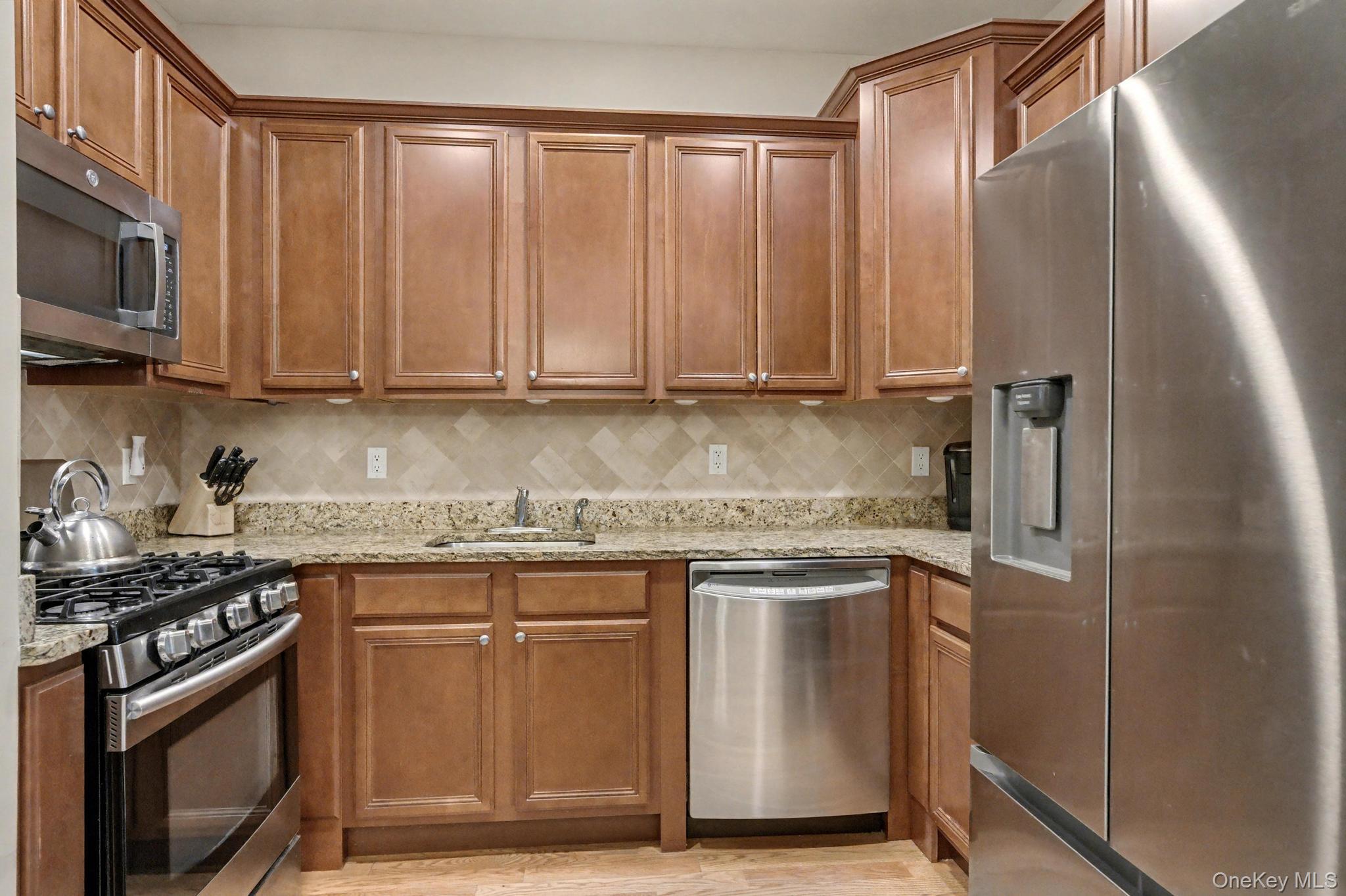 #9 photo, 394 Spring Drive, East Meadow , NY 11554