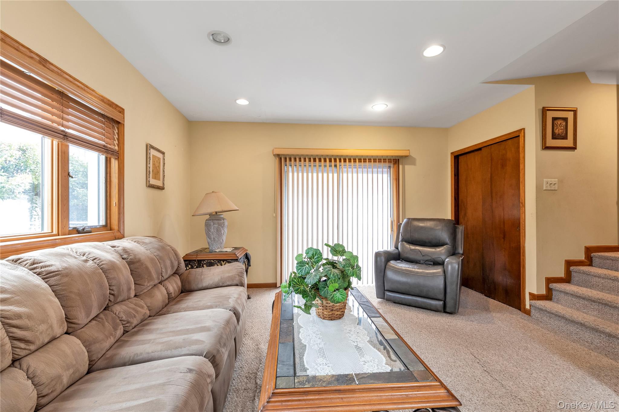 #11 photo, 12 Alexine Avenue, East Rockaway , NY 11518