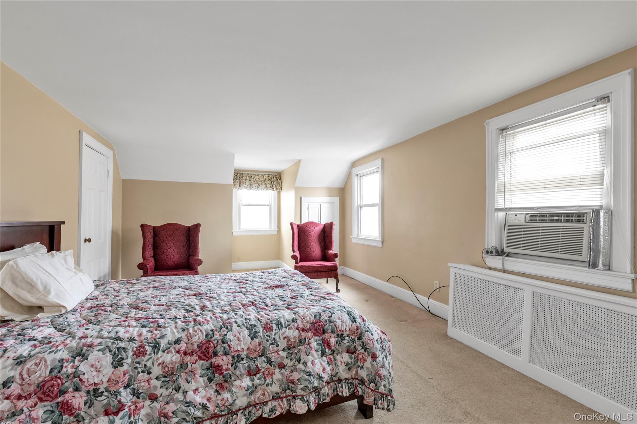 #12 photo, 12 Alexine Avenue, East Rockaway , NY 11518