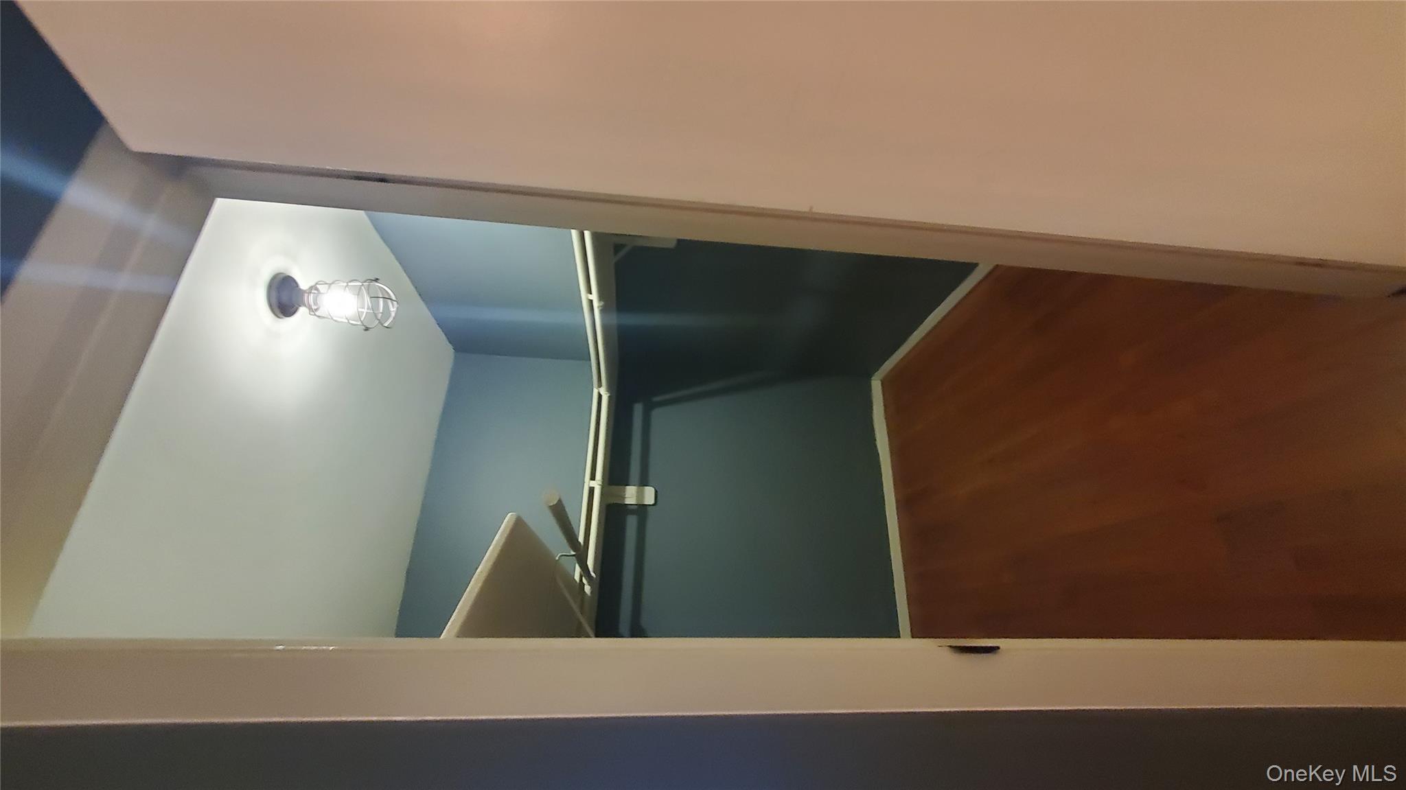 #13 photo, 1404 Sara Circle, सफ़ोक काउंटी Port Jefferson Station , NY 11776