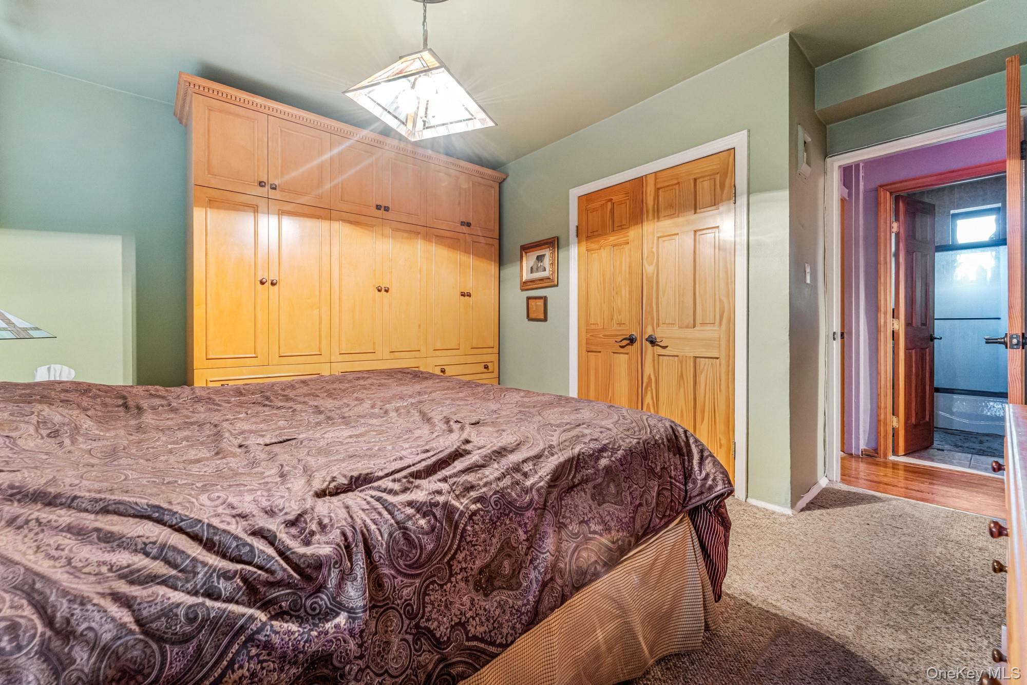 #10 photo, 141-10 28 Ave, קווינס Flushing , NY 11354