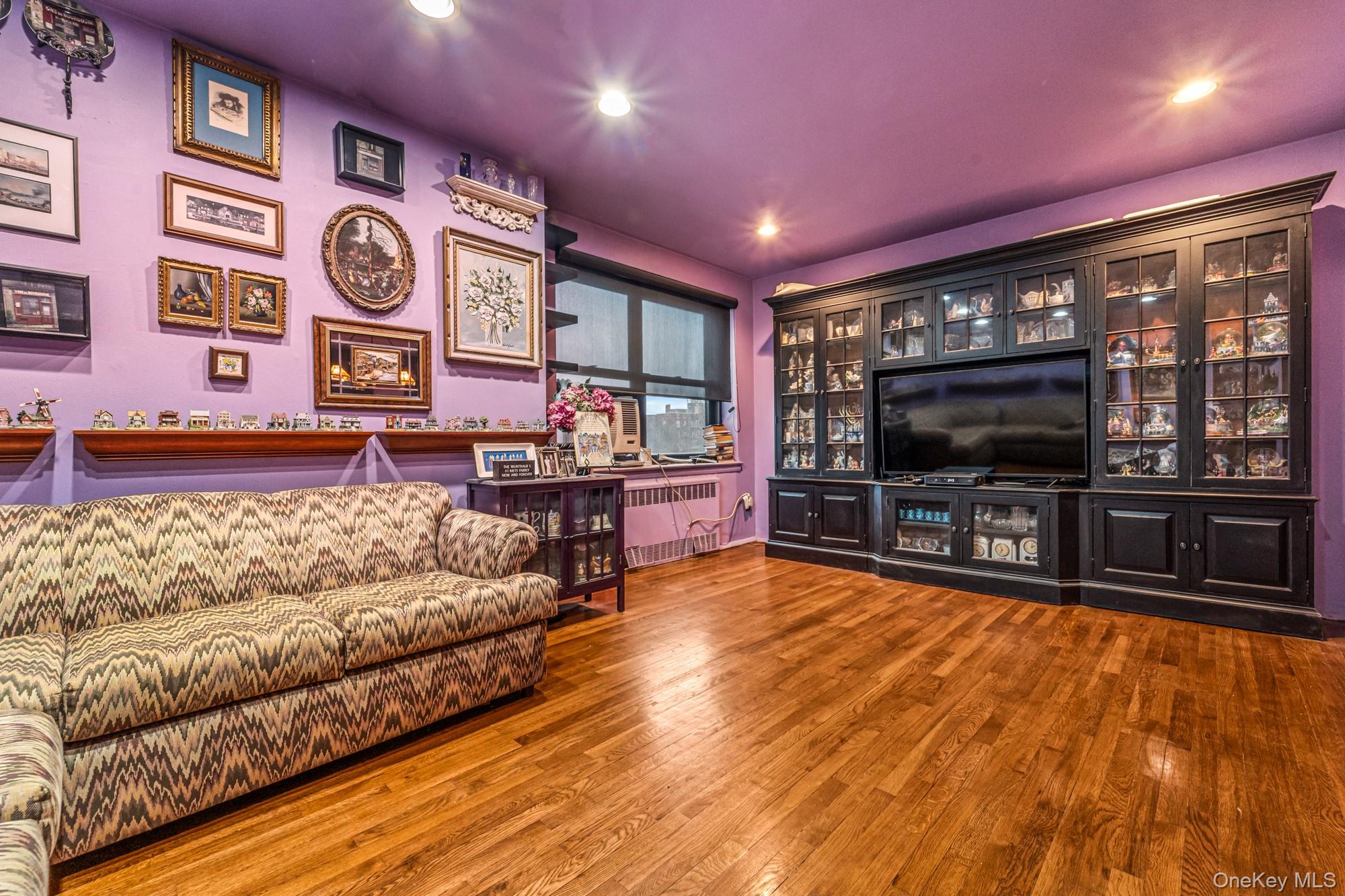 #4 photo, 141-10 28 Ave, קווינס Flushing , NY 11354