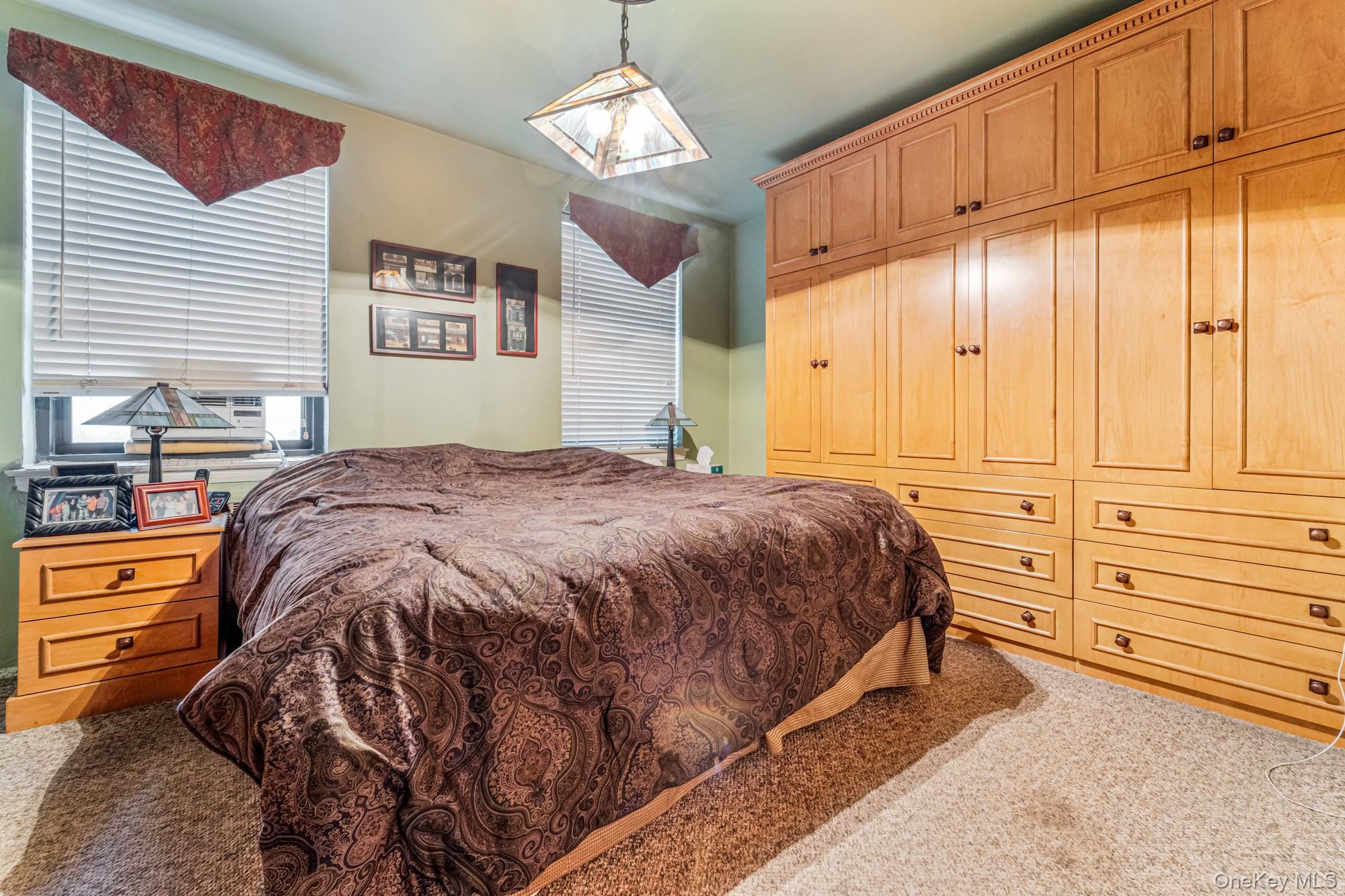 #9 photo, 141-10 28 Ave, קווינס Flushing , NY 11354