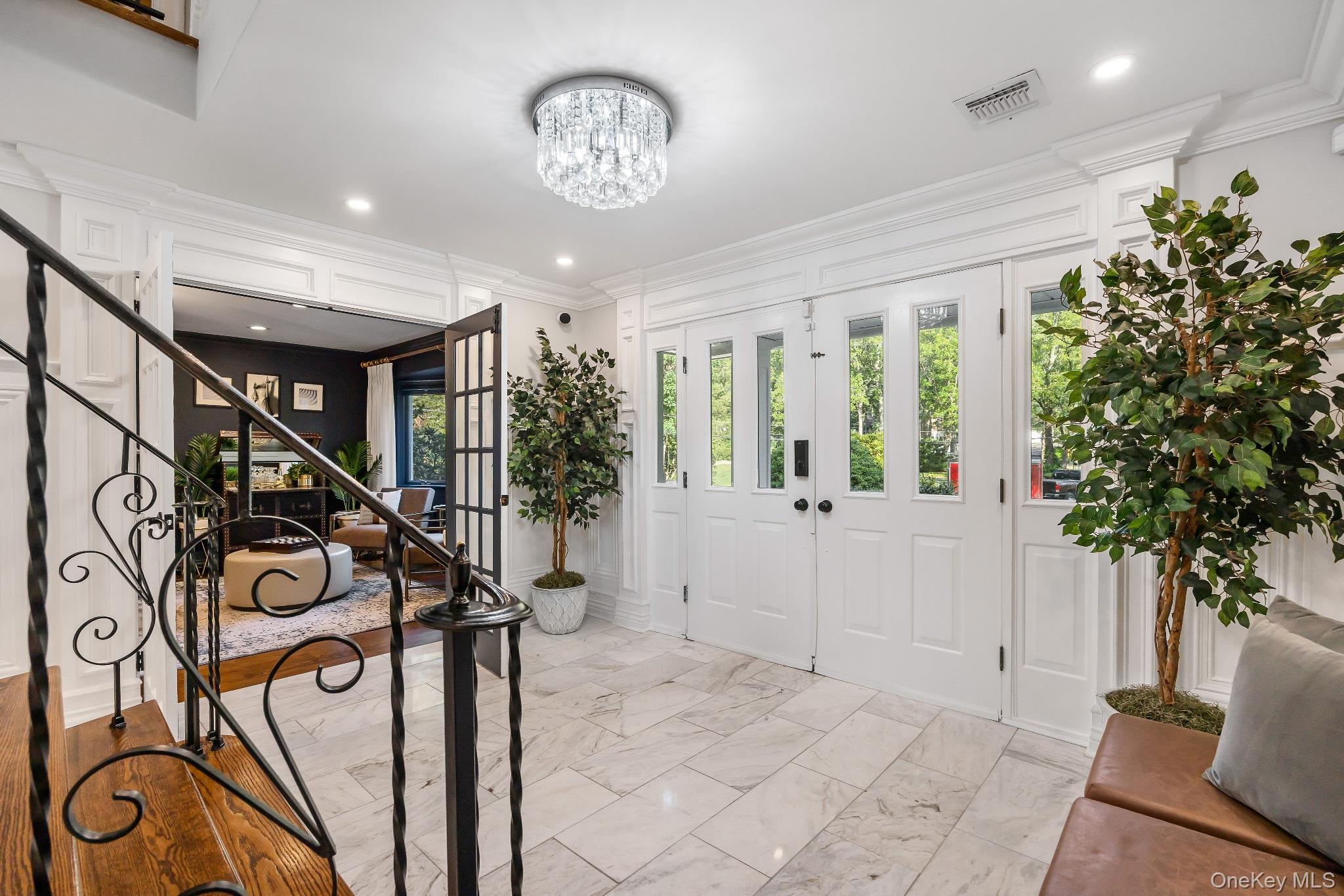 #4 photo, 461 Wolf Hill Road, Dix Hills , NY 11746