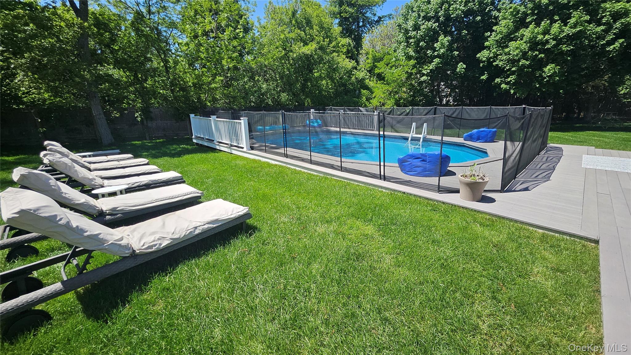 #6 photo, 11 John Street, Westhampton Beach , NY 11978