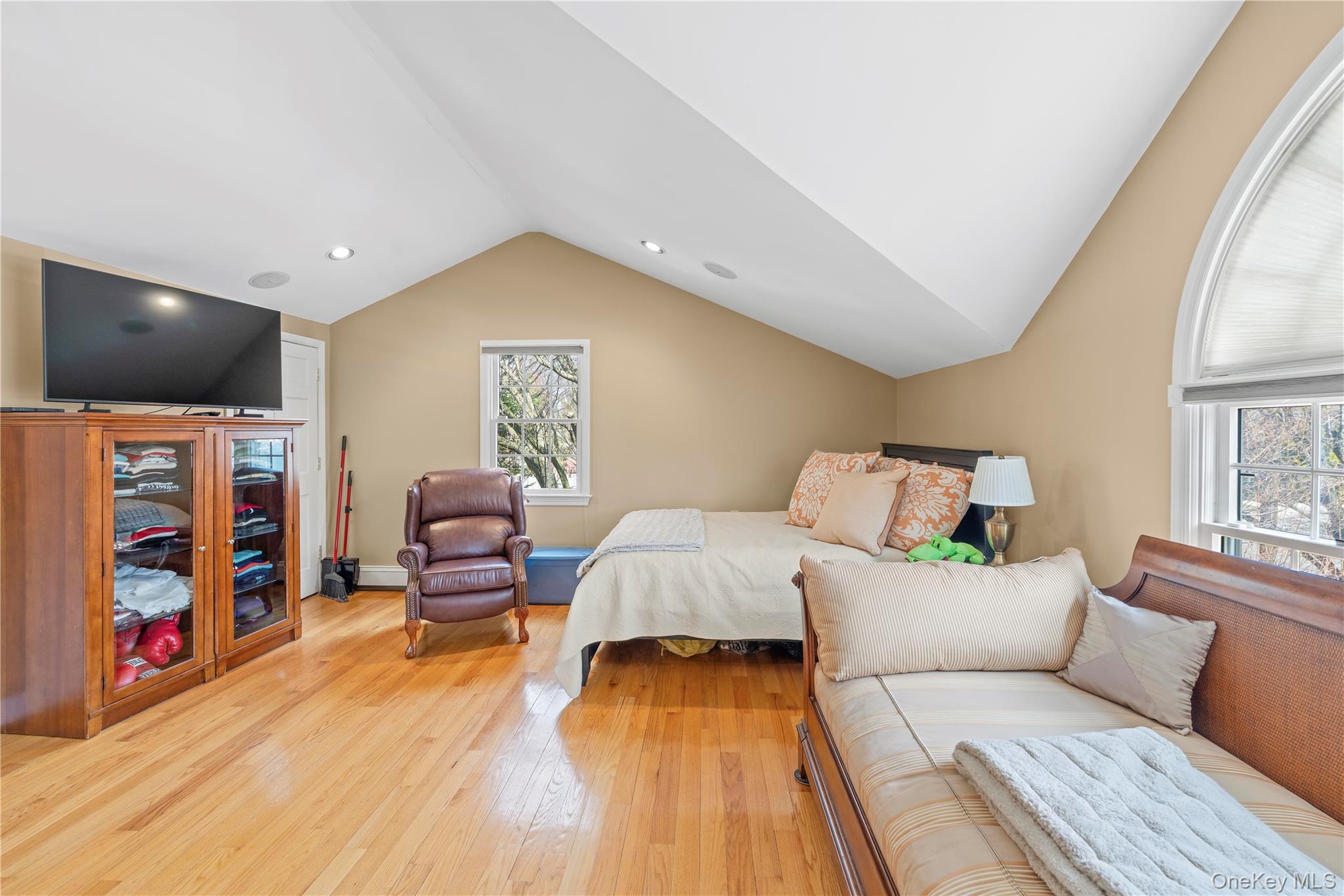 #15 photo, 34-08 210th Street, Bayside , NY 11361