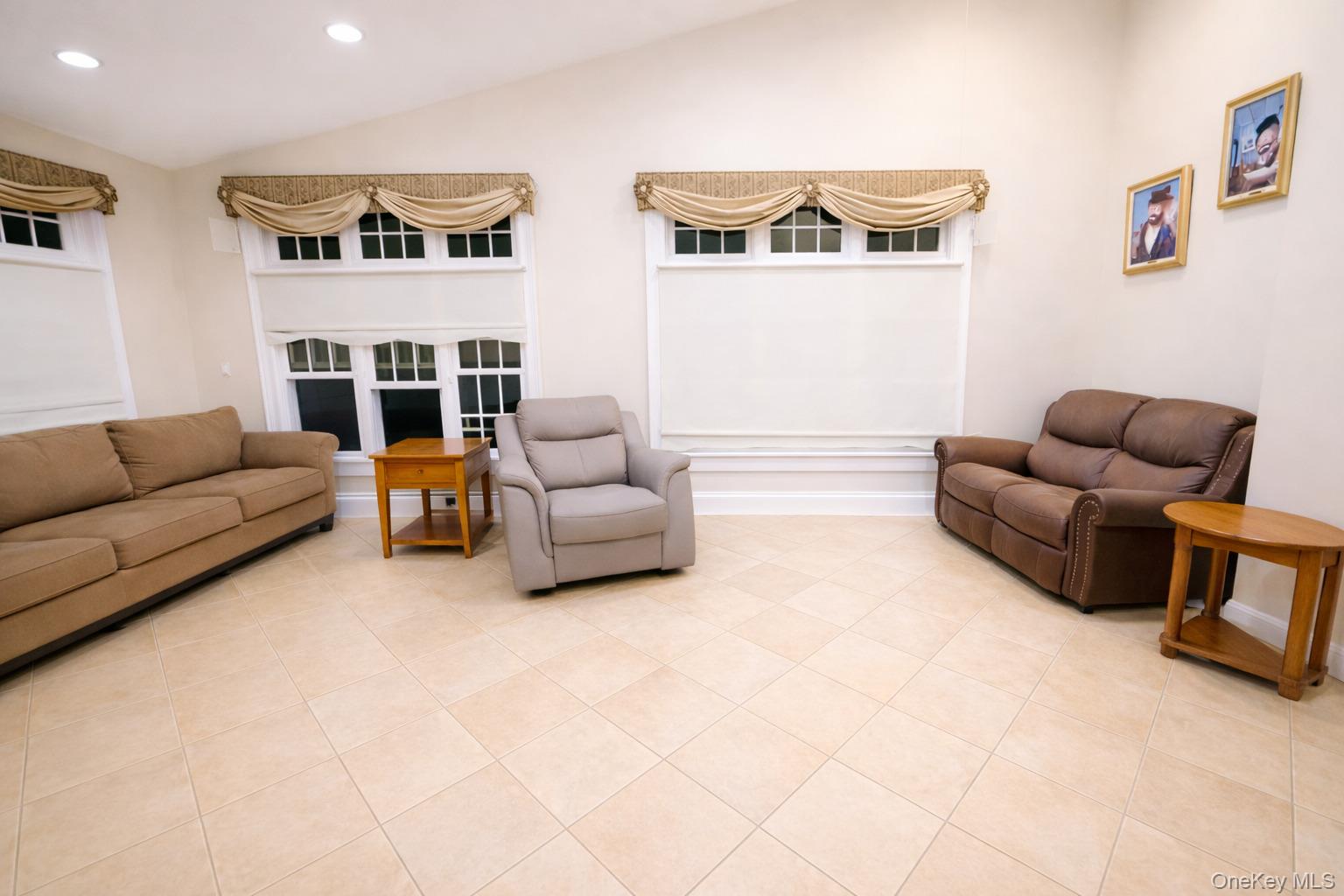 #9 photo, 34-08 210th Street, Bayside , NY 11361