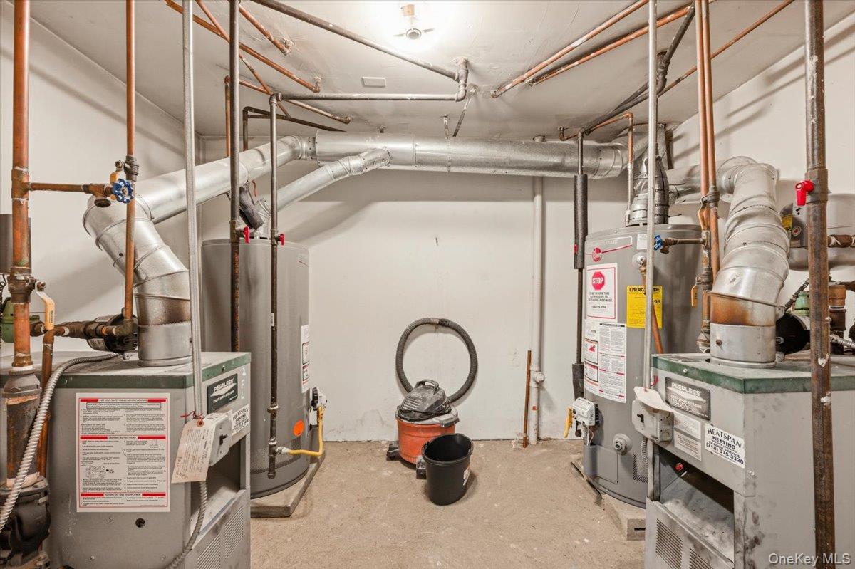 #12 photo, 237 Cooper Street, ब्रुकलीन Brooklyn , NY 11207