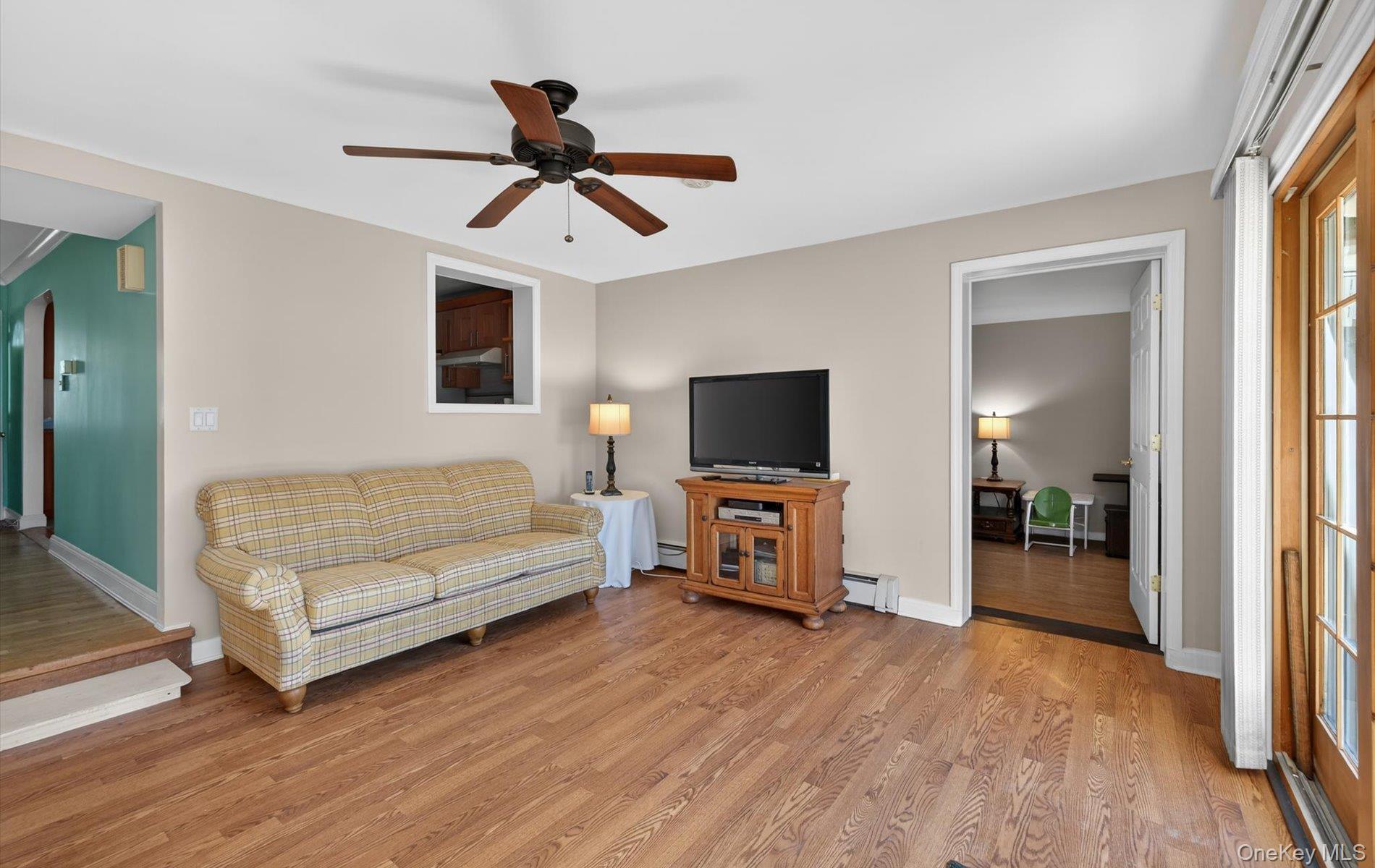 #10 photo, 3992 William Street, Нассау ‖ Seaford , NY 11783