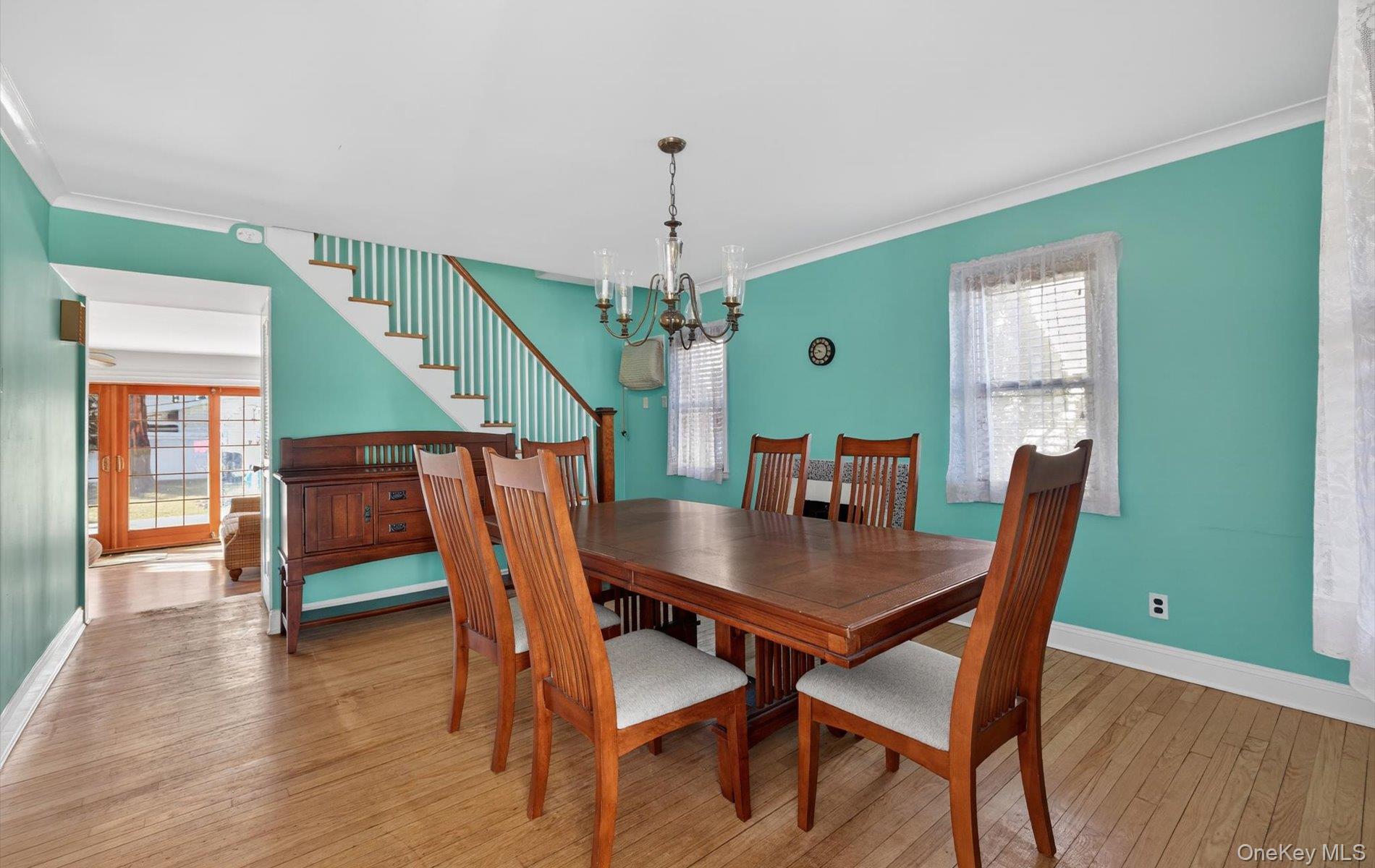 #3 photo, 3992 William Street, Нассау ‖ Seaford , NY 11783