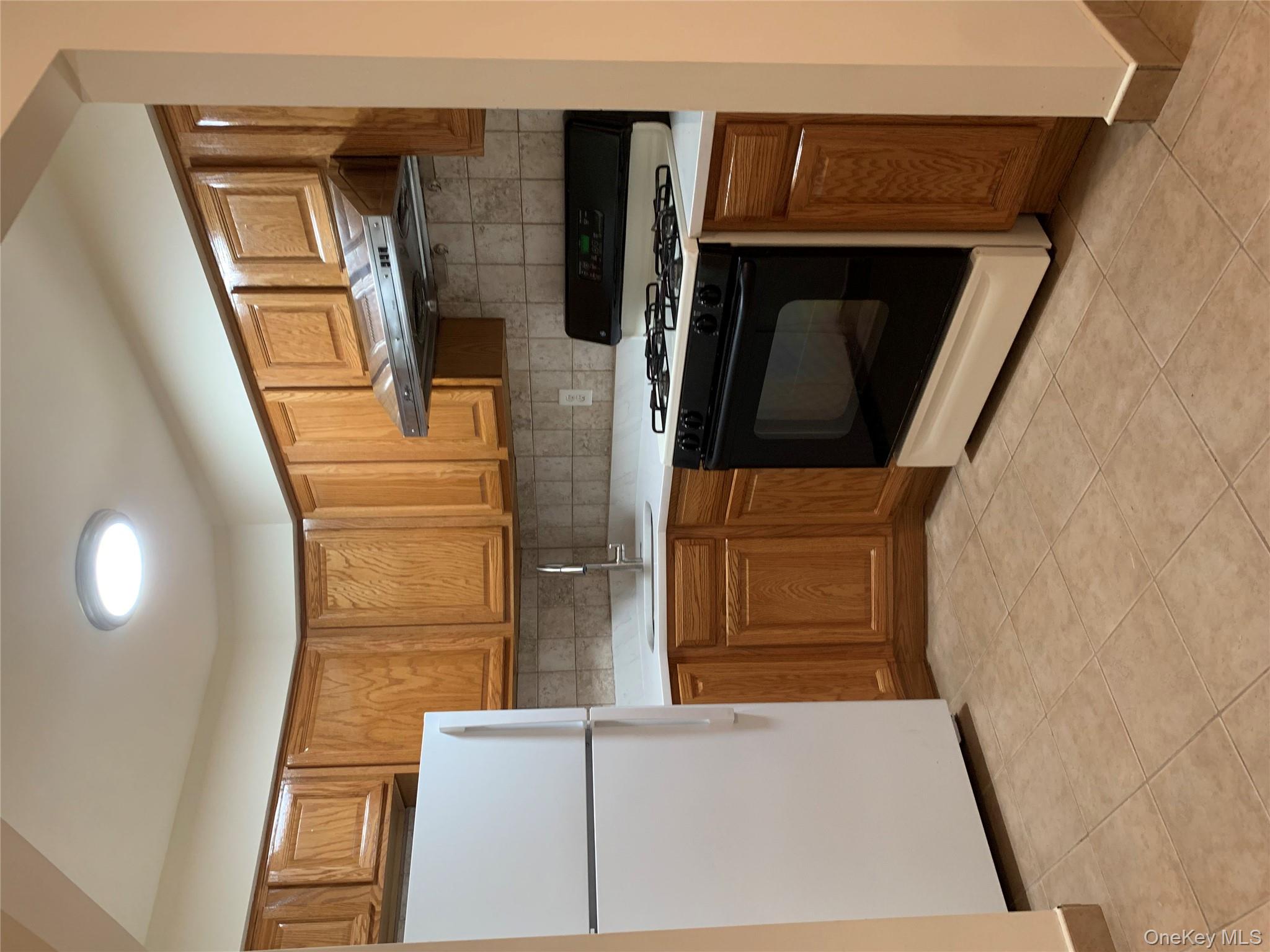 #2 photo, 8417 Lander Street, كوينز Jamaica , NY 11435