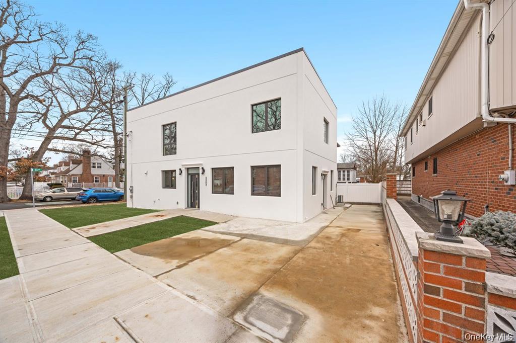 #2 photo, 33-03 213th Street, Bayside , NY 11361