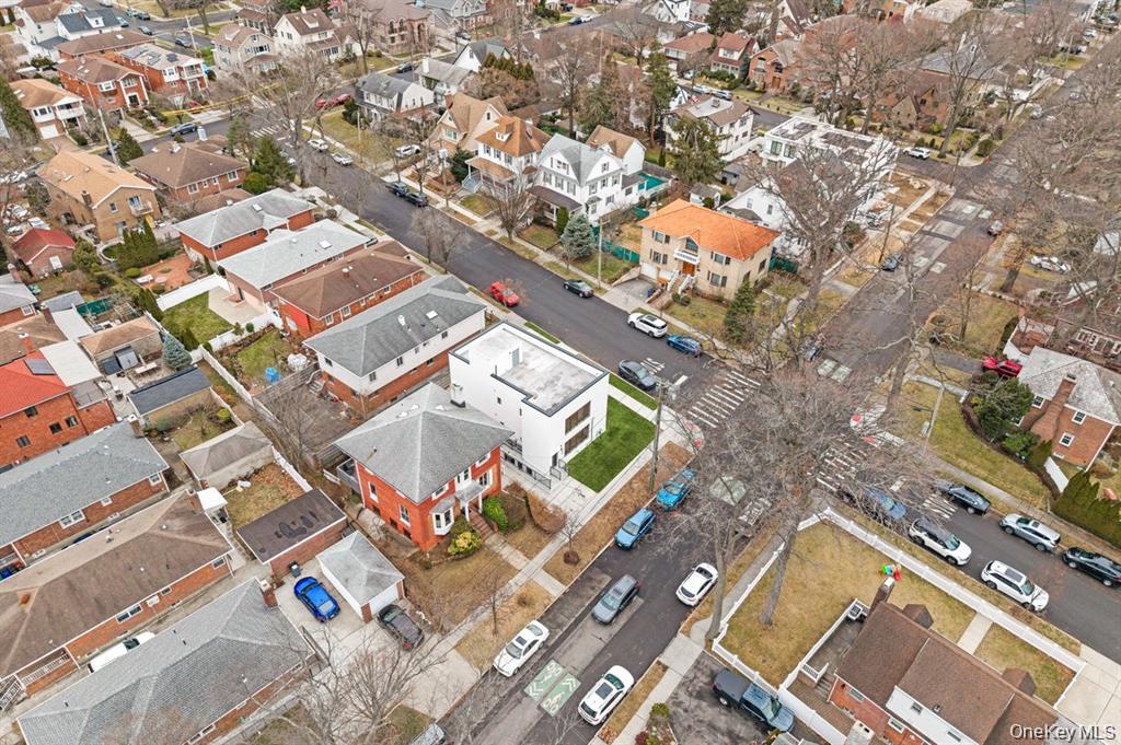 #3 photo, 33-03 213th Street, Bayside , NY 11361