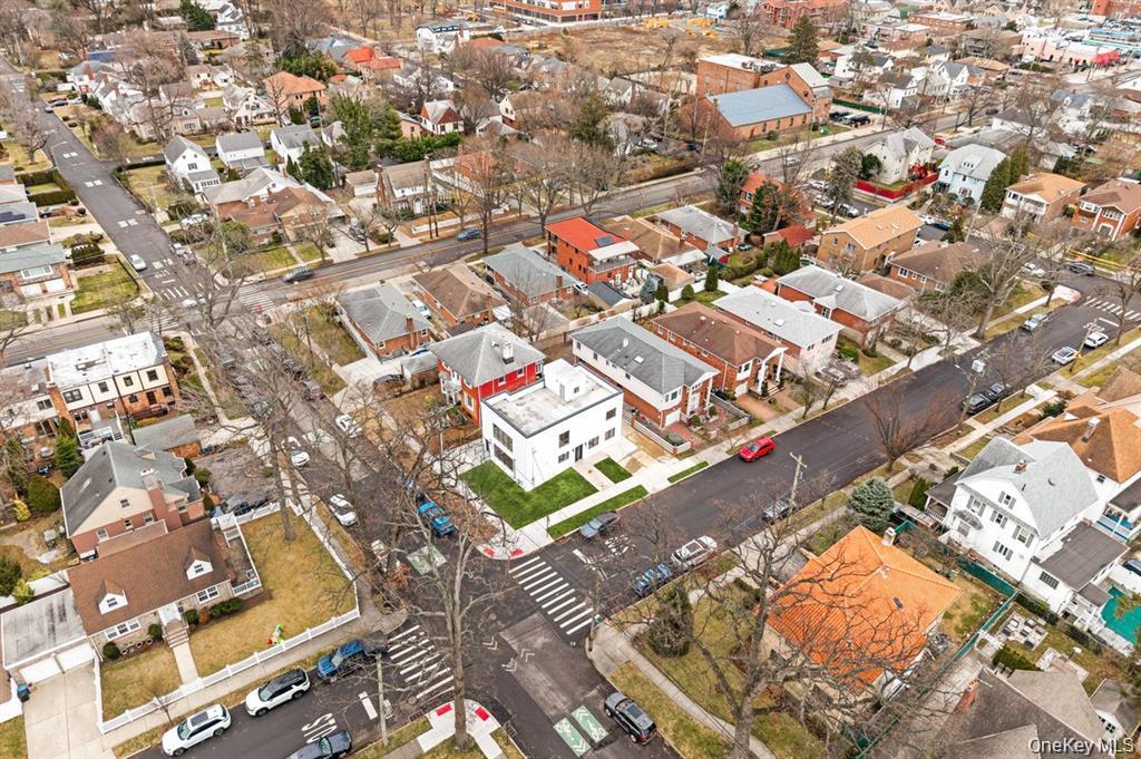 #4 photo, 33-03 213th Street, Bayside , NY 11361