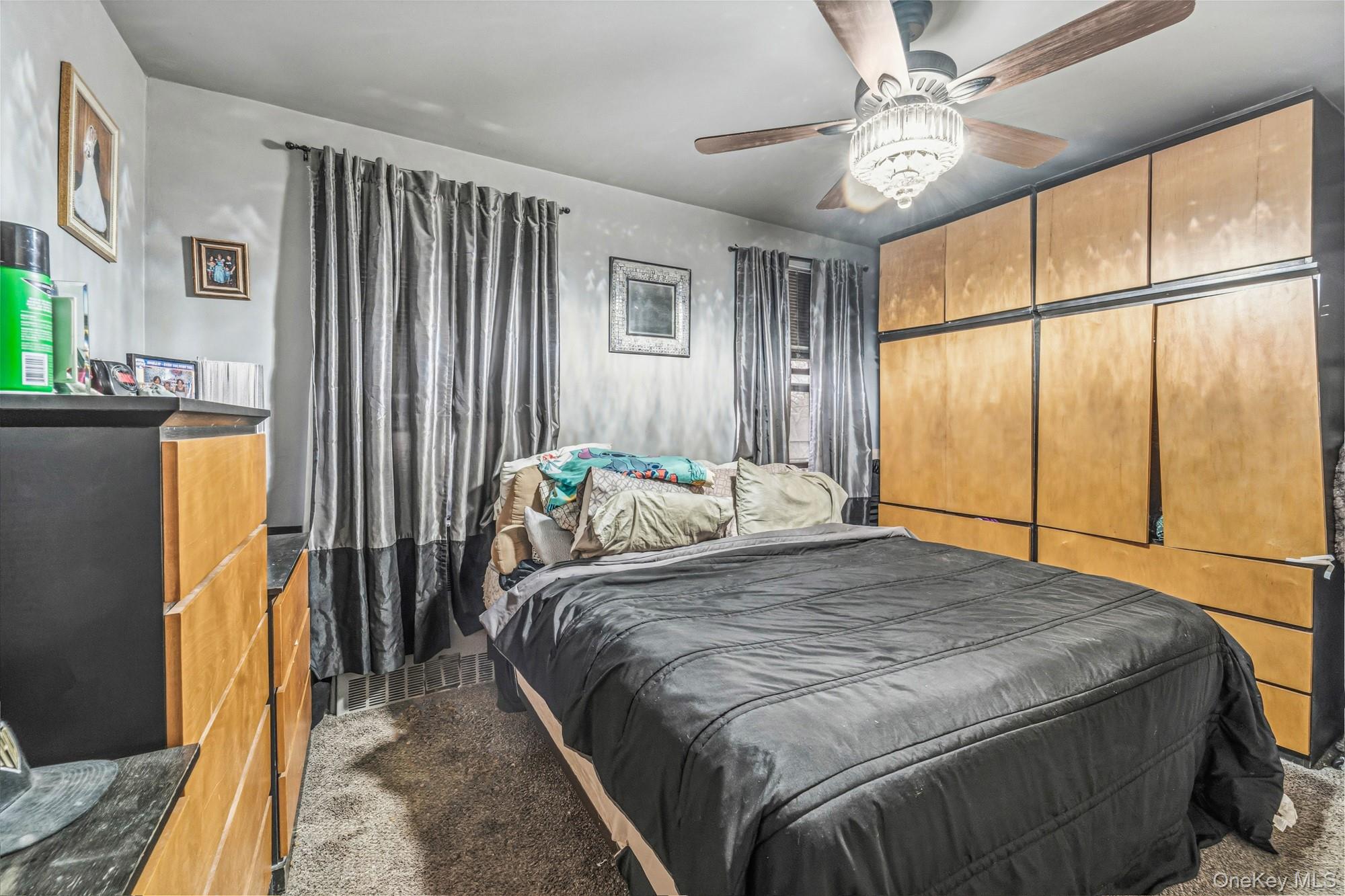 #7 photo, 14008 28th Road, कुईंस Flushing , NY 11354