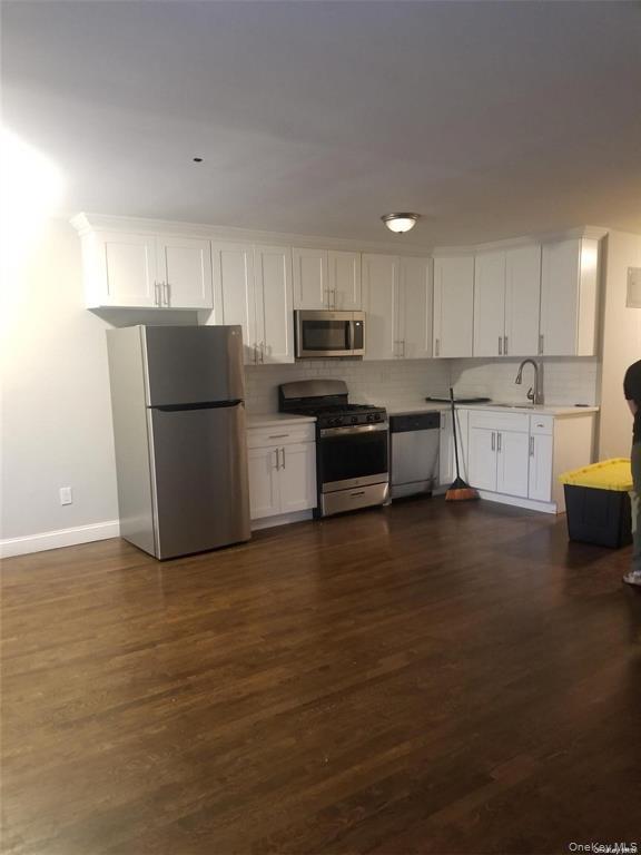 #1 photo, 99** 216th Street, 뉴욕퀸즈 Queens Village , NY 11429