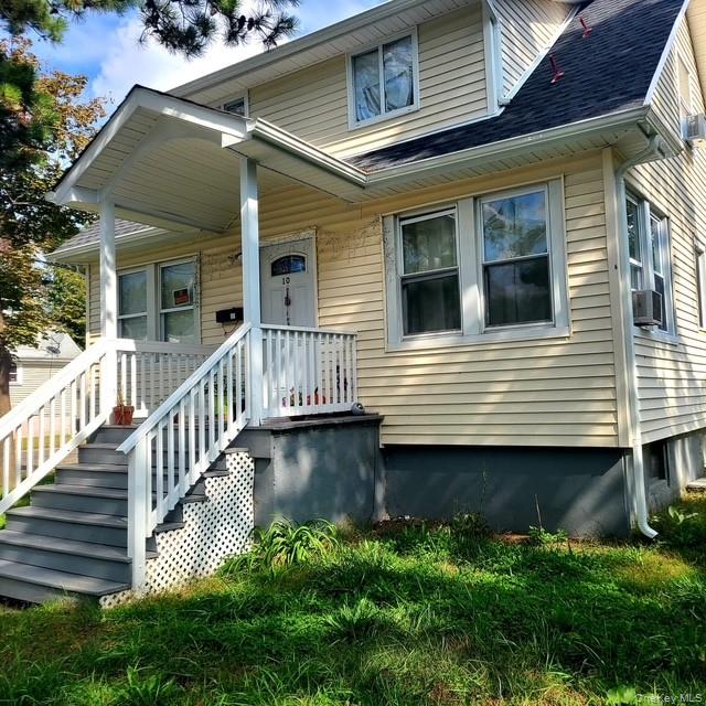 #1 photo, 10 Ross Avenue, מחוז סאפוק Bay Shore , NY 11706