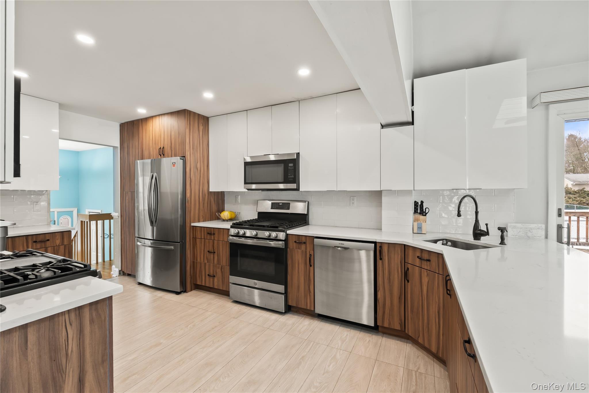 #8 photo, 11 Castle Drive, Chestnut Ridge , NY 10977