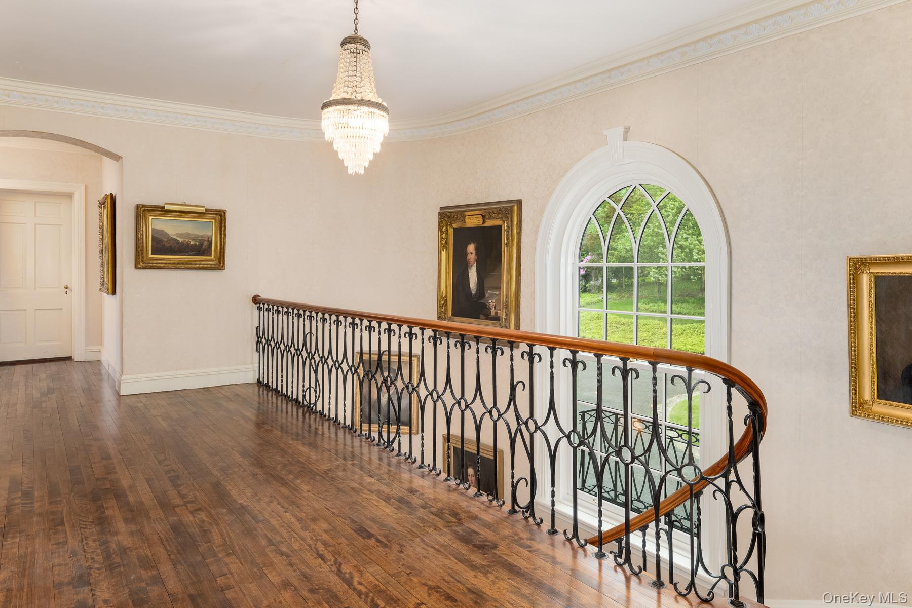 #13 photo, 41-C N Broadway, Irvington , NY 10533