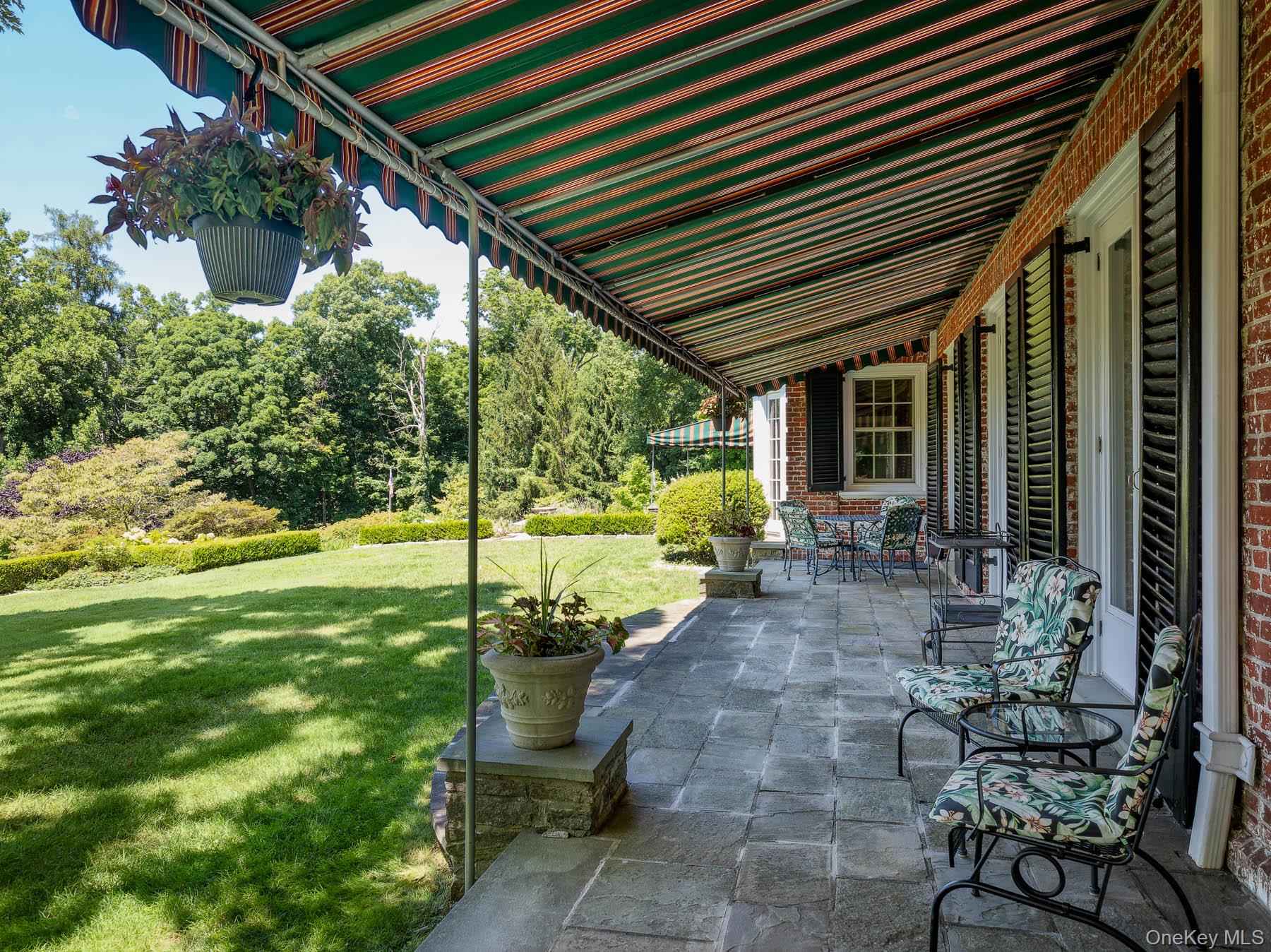 #15 photo, 41-C N Broadway, Irvington , NY 10533