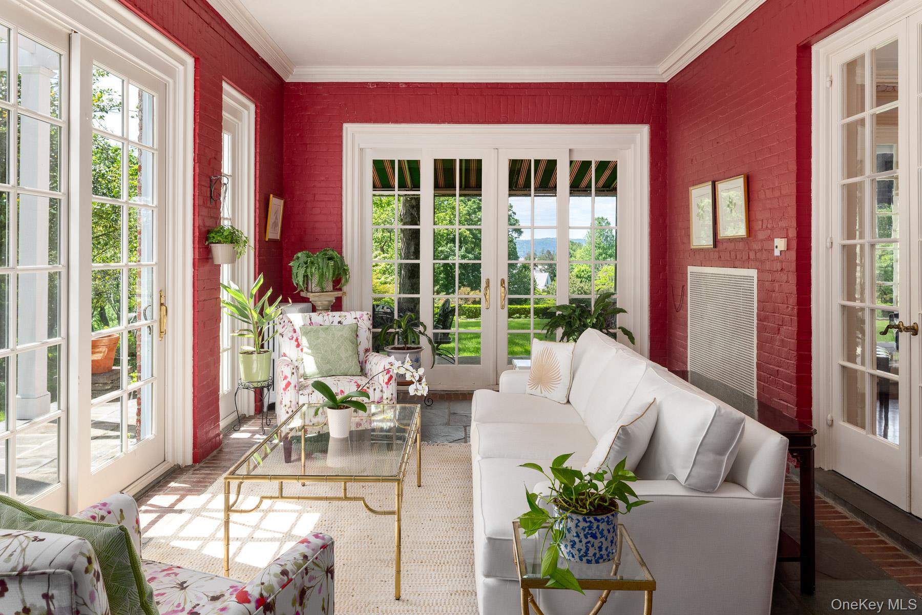 #7 photo, 41-C N Broadway, Irvington , NY 10533