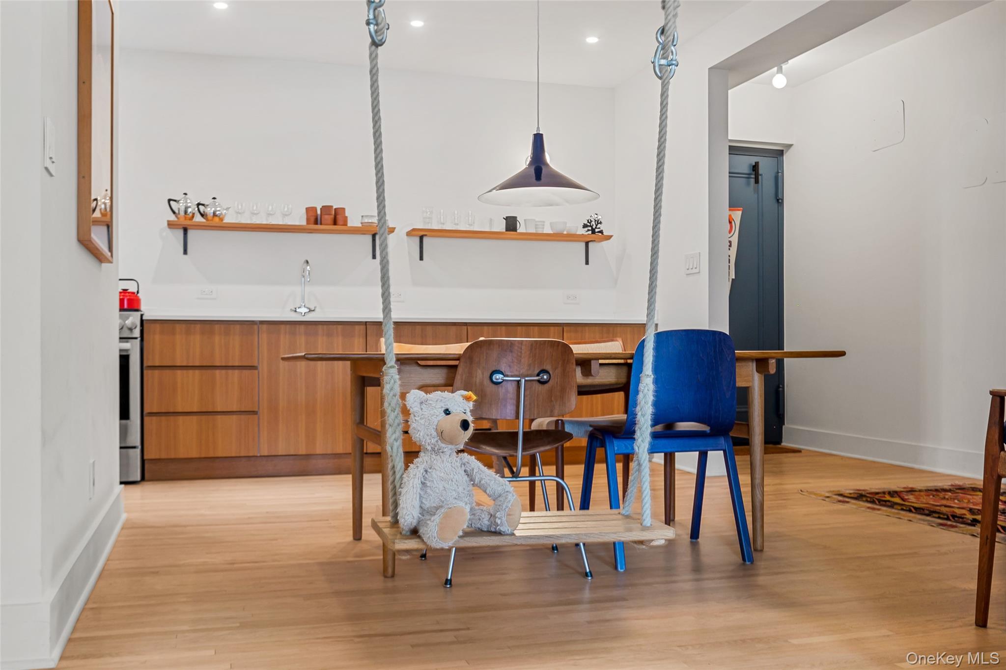 #8 photo, 385 Argyle Road, Brooklyn , NY 11218