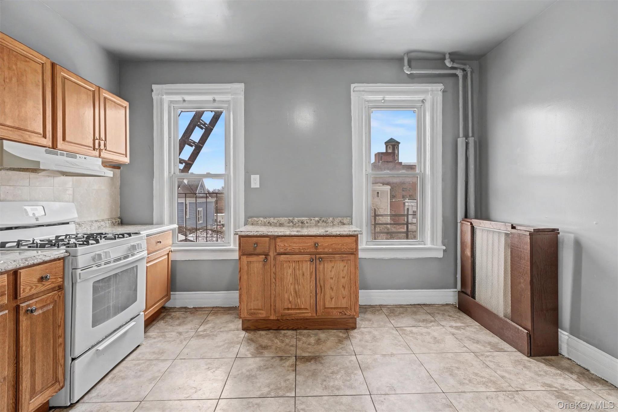 #13 photo, 240 S 5th Avenue, Mount Vernon , NY 10550