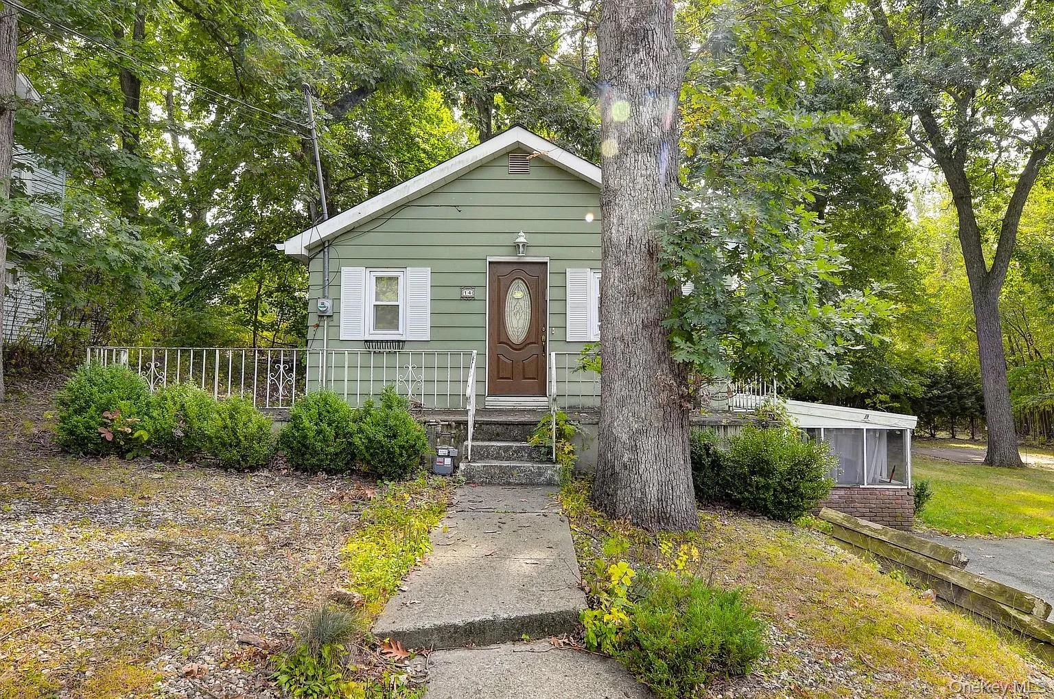 #1 photo, 14 Seabird Avenue, 뉴욕주 Spring Valley , NY 10977