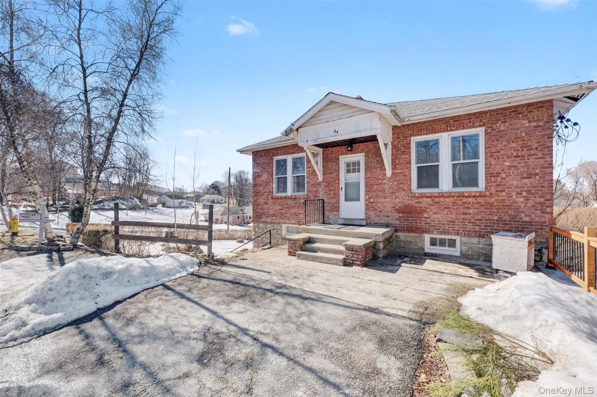 #3 photo, 44 Cedar Avenue, New Windsor , NY 12553