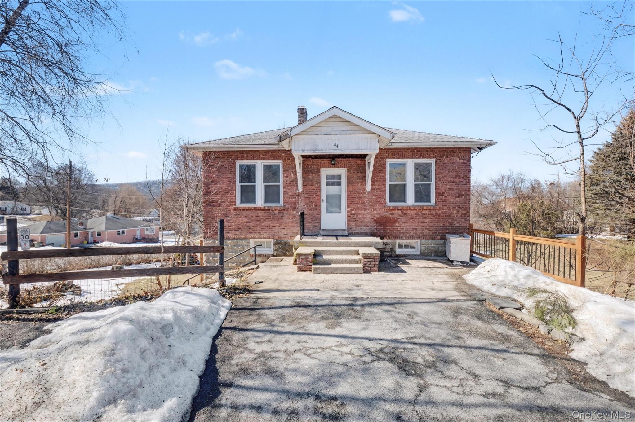 #4 photo, 44 Cedar Avenue, New Windsor , NY 12553