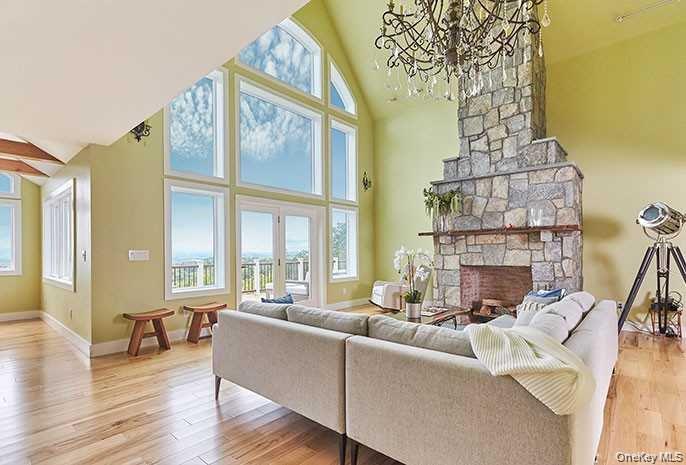 #7 photo, 21 Contentment Lane, Red Hook , NY 12571