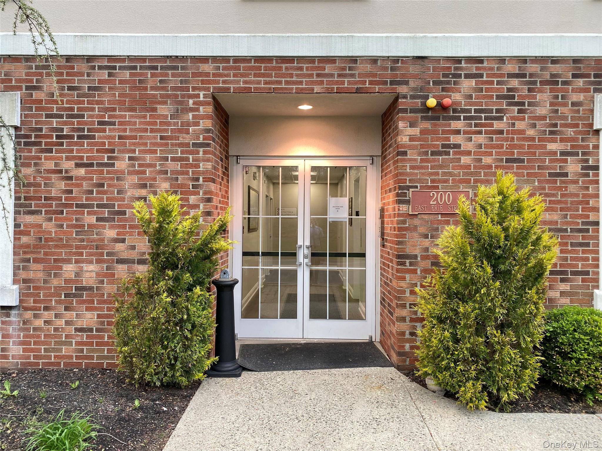 #1 photo, 200 E Erie Street, 纽约州 Blauvelt , NY 10913