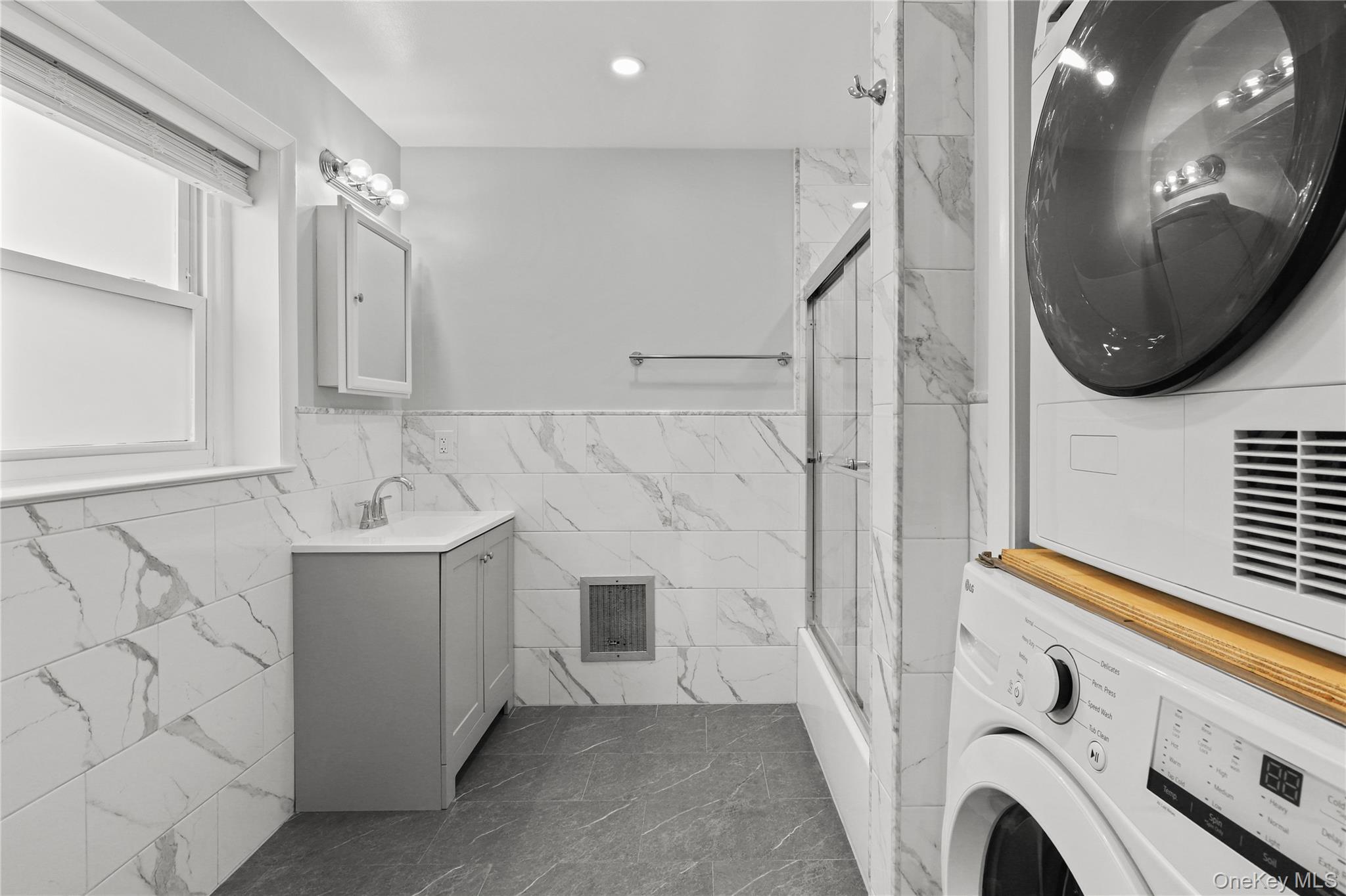 #10 photo, 26 Dorset Court, Yorktown Heights , NY 10598