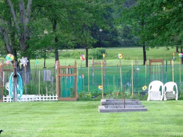 #16 photo, 26 Dorset Court, Yorktown Heights , NY 10598